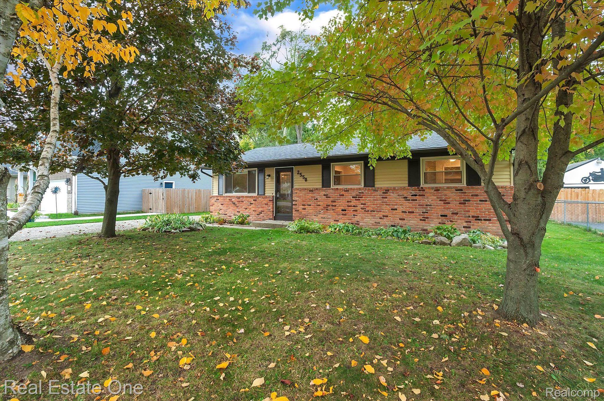 Rochester Hills, MI 48307,2550 LONGVIEW AVE