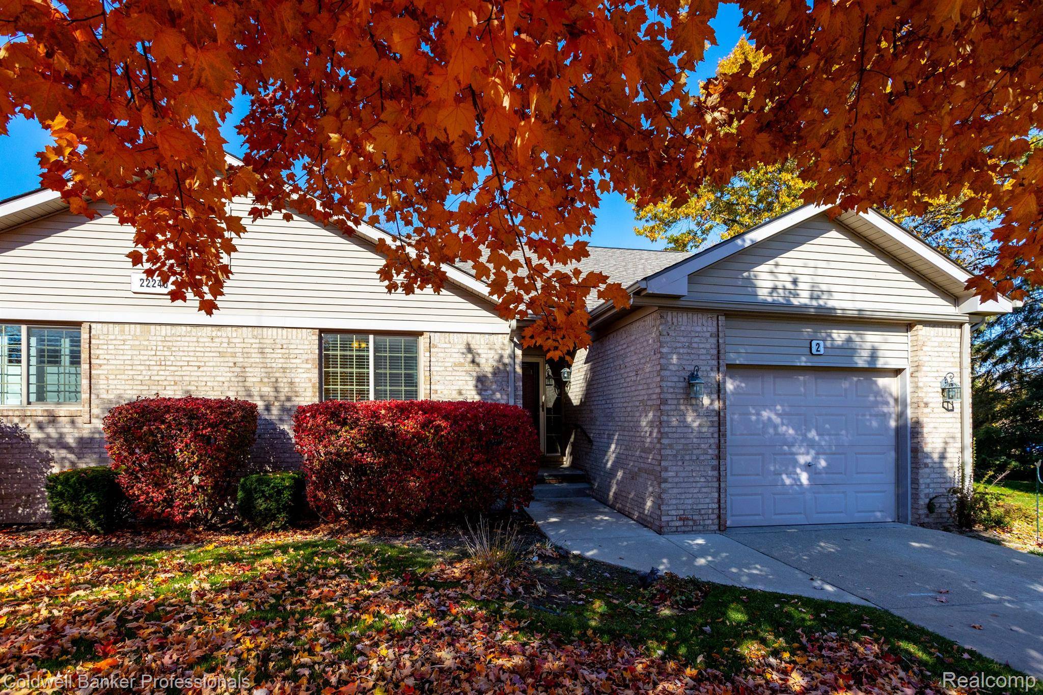 South Lyon, MI 48178,22240 QUAIL RUN CIR #2