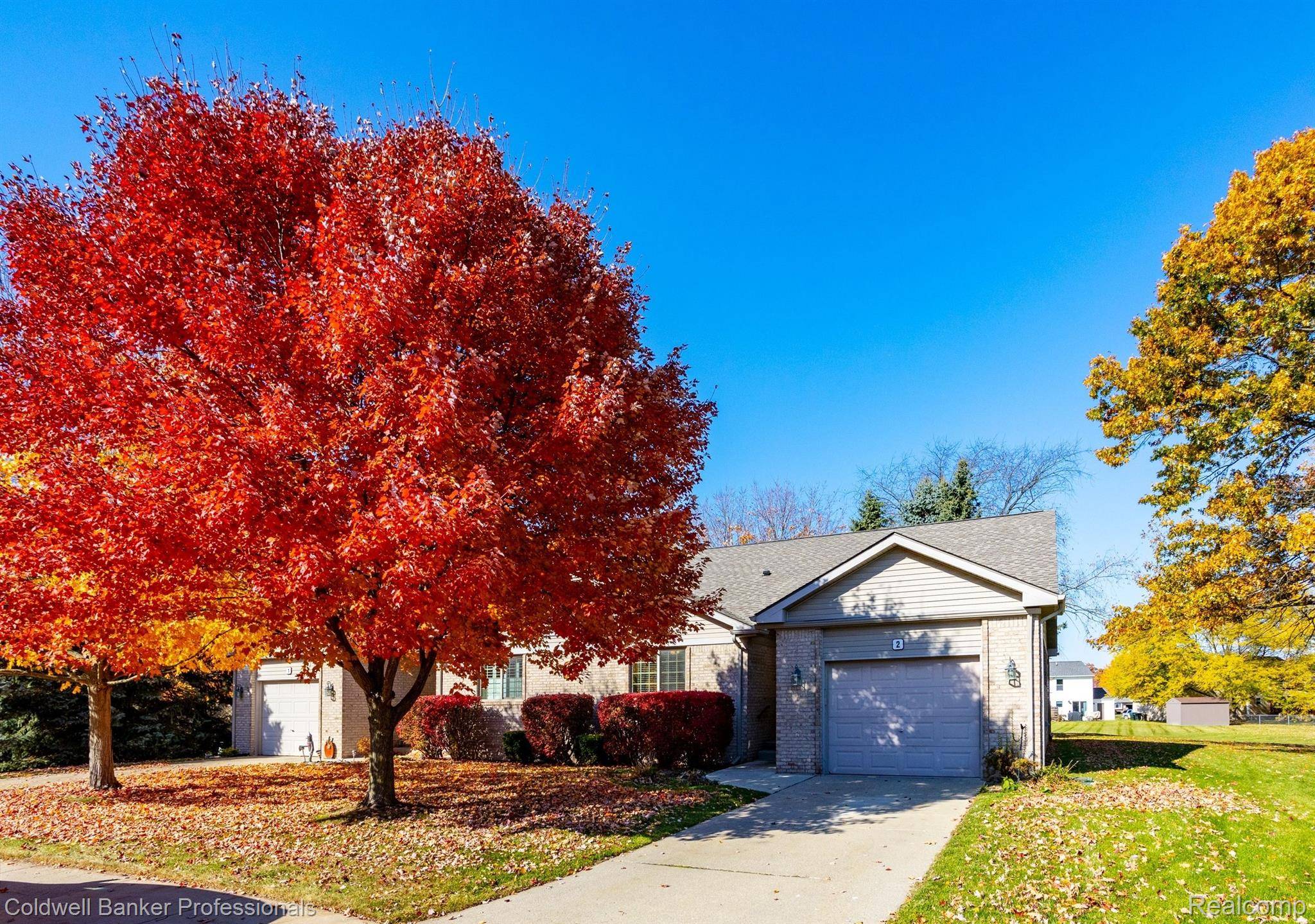 South Lyon, MI 48178,22240 QUAIL RUN CIR #2