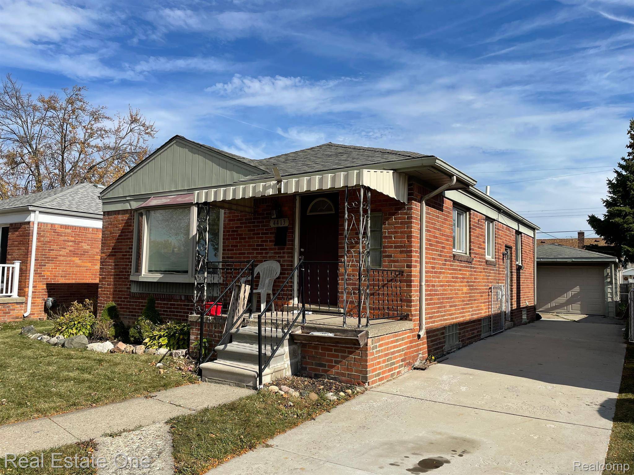 Wyandotte, MI 48192,4413 18TH ST