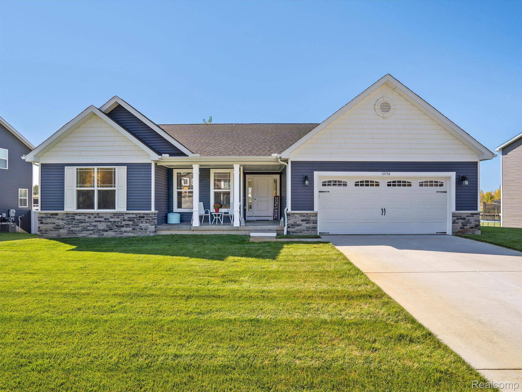 Linden, MI 48451,13156 RIVER ROCK PASS