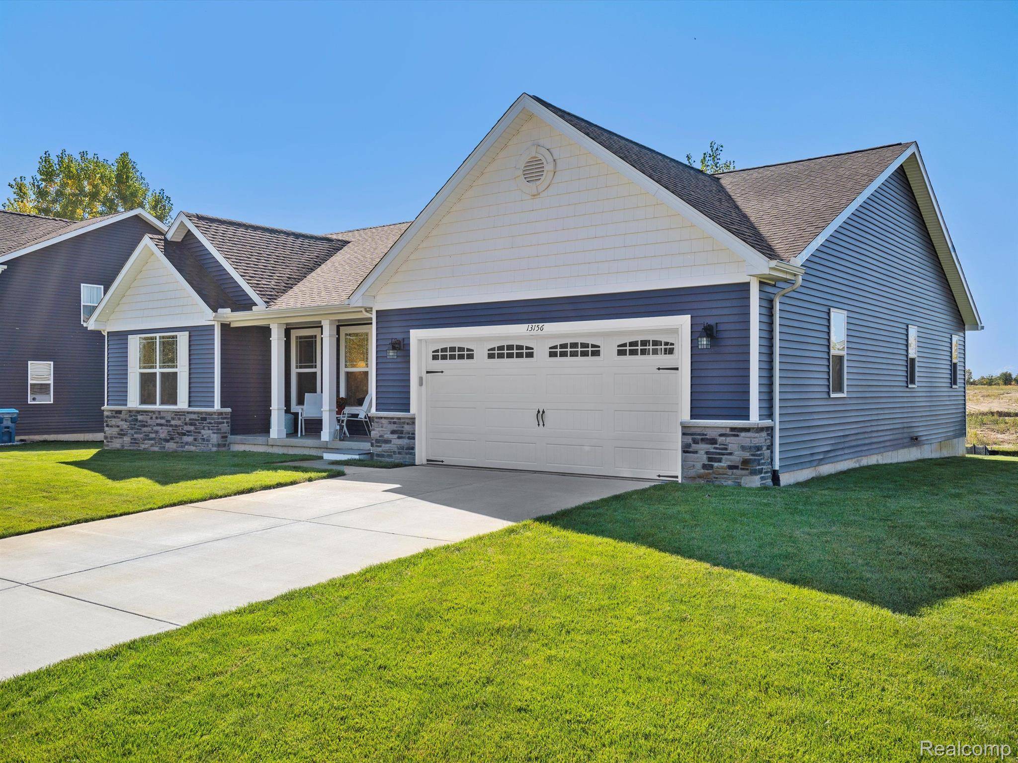 Linden, MI 48451,13156 RIVER ROCK PASS