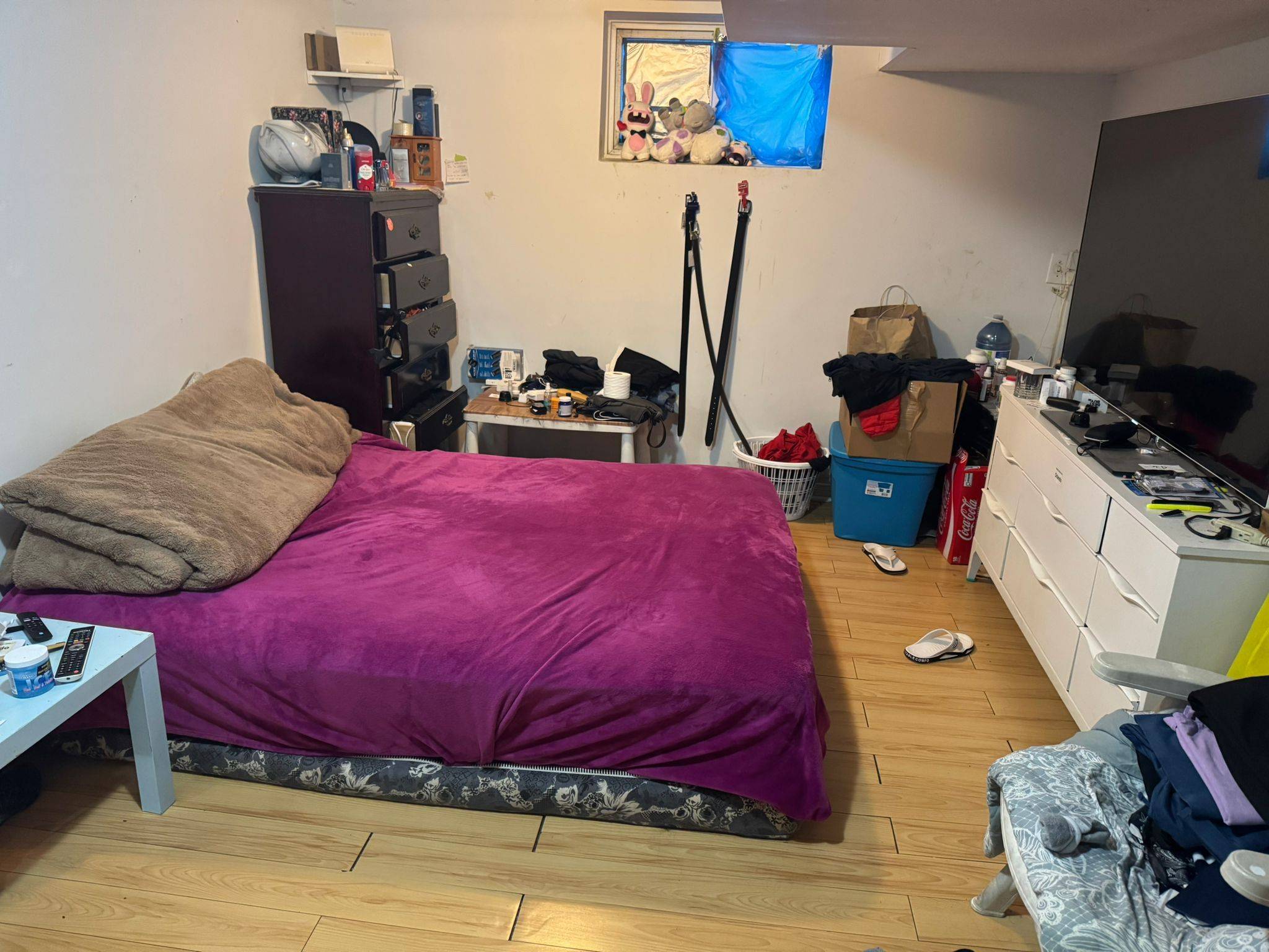 Toronto W10, ON M9W 2B9,14 Tofield CRES #Lower/Basement