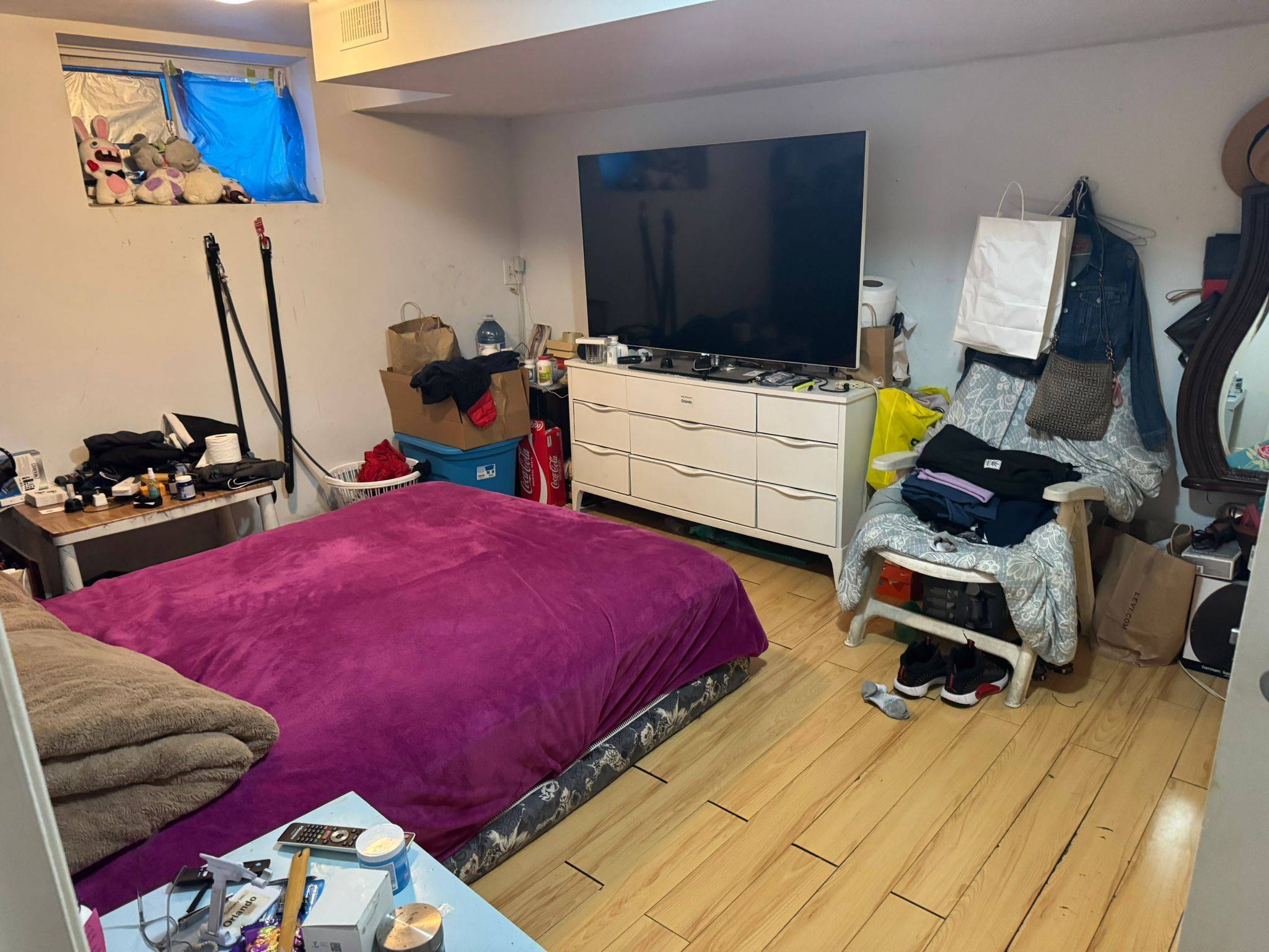 Toronto W10, ON M9W 2B9,14 Tofield CRES #Lower/Basement