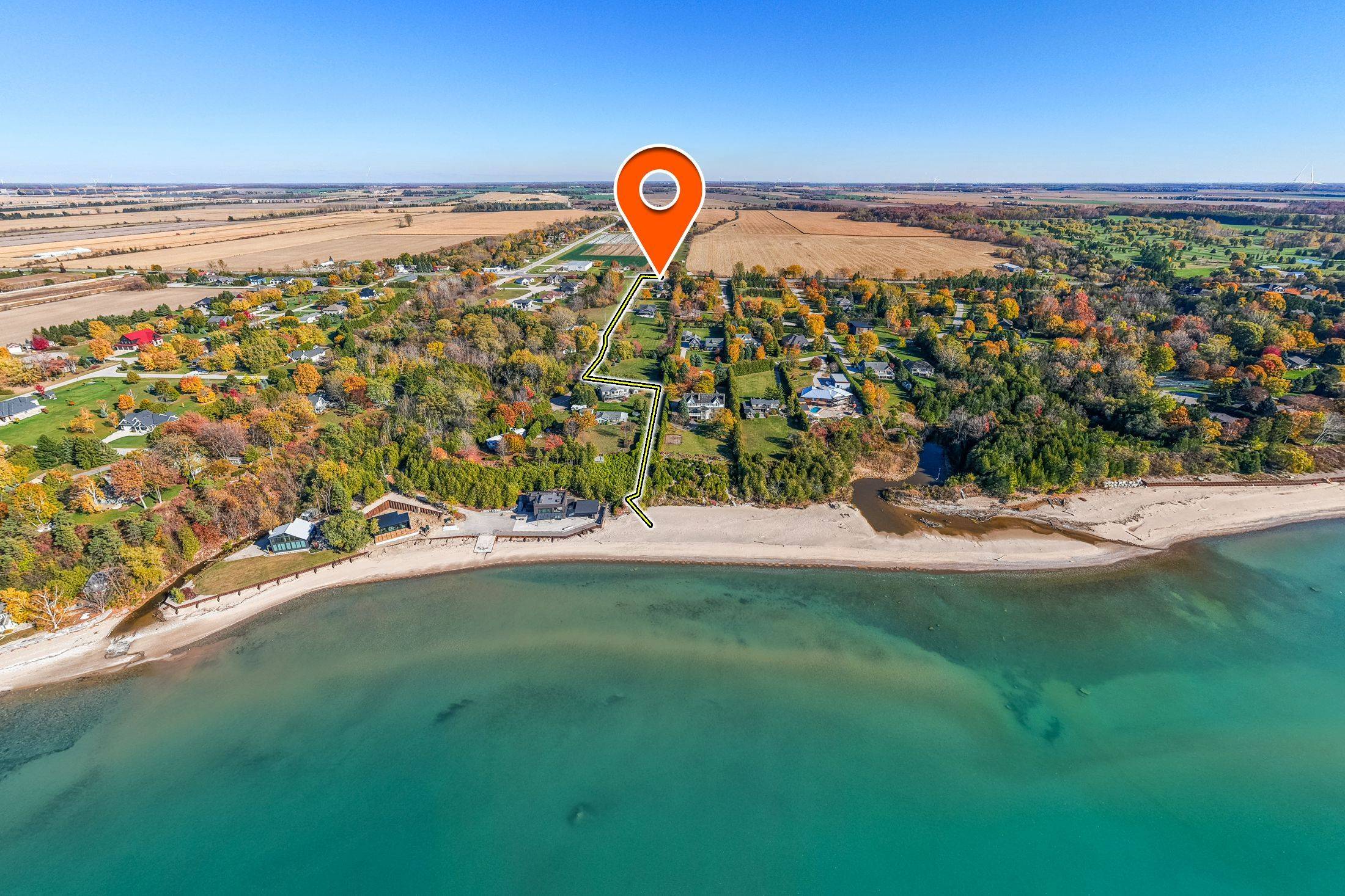 Bluewater, ON N0M 2T0,72777 Bluewater HWY