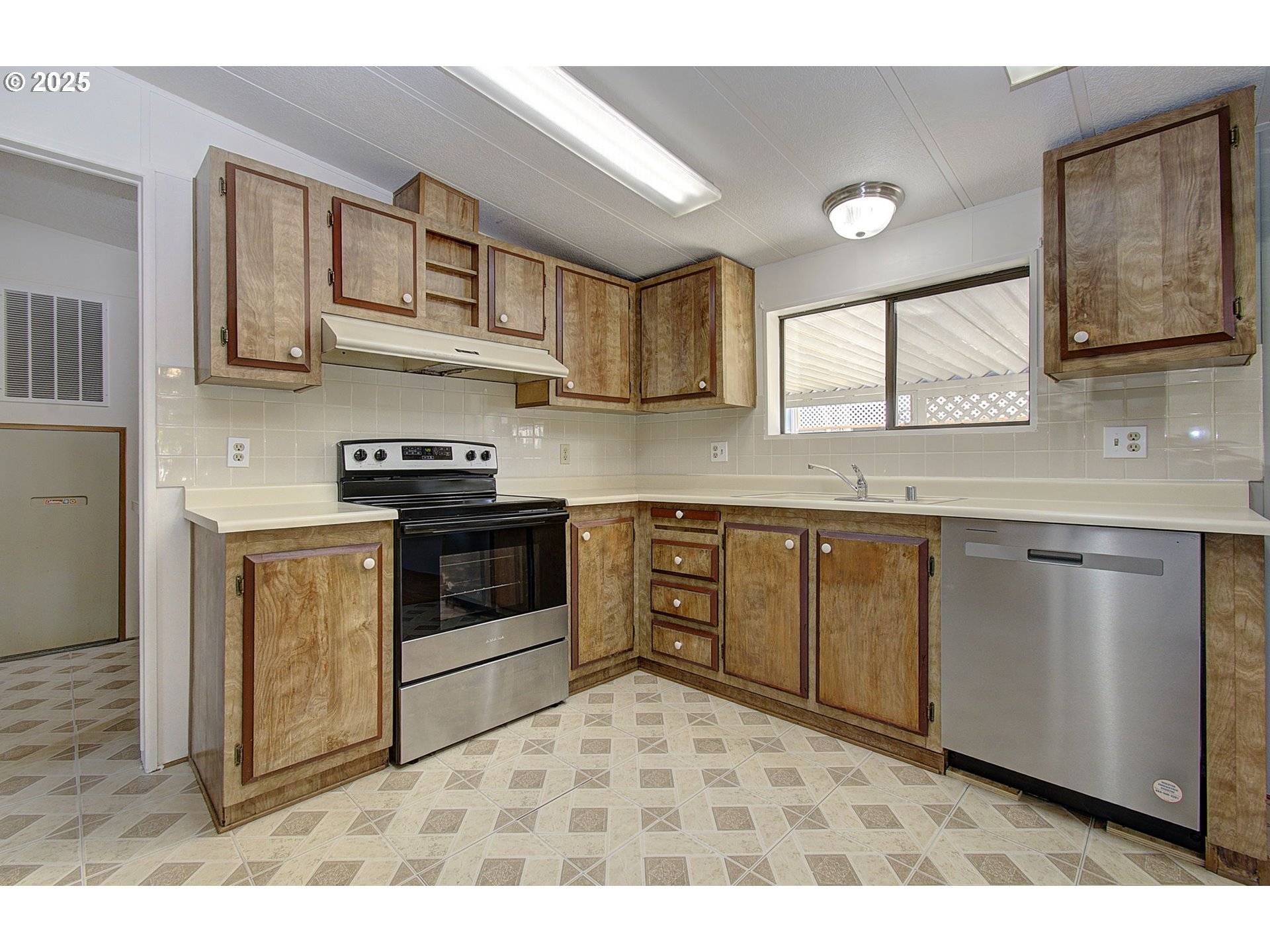 Vancouver, WA 98683,17401 SE 39TH ST #7