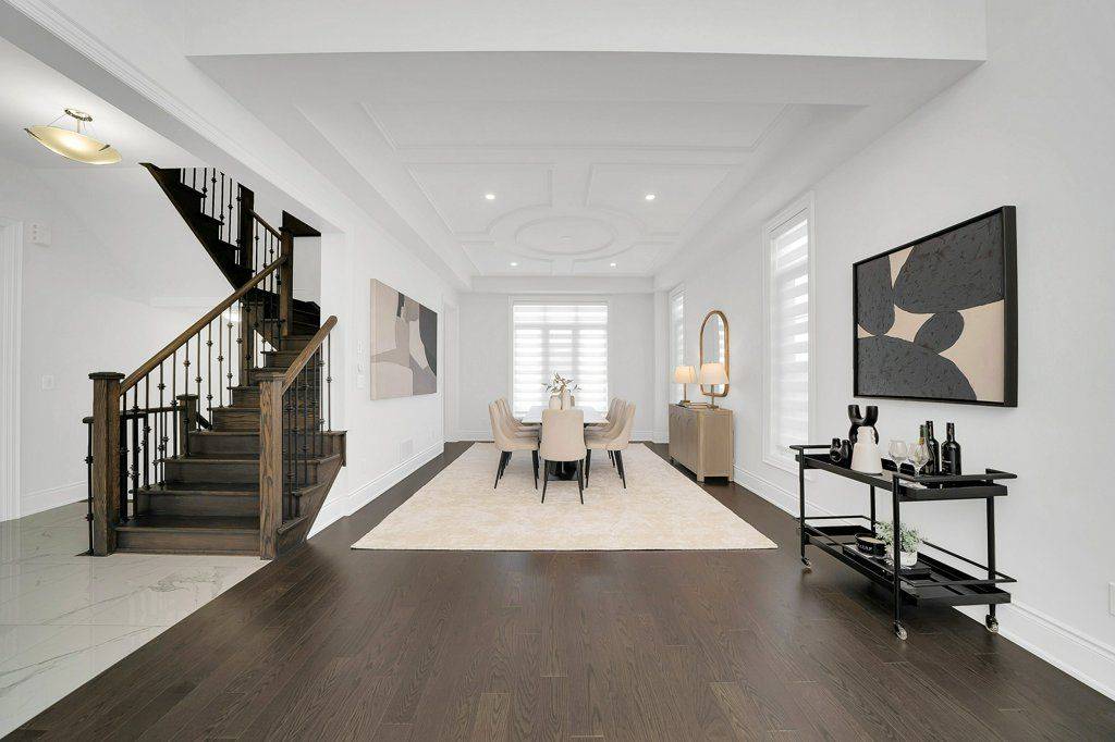 Caledon, ON L7E 4L7,79 Amos DR