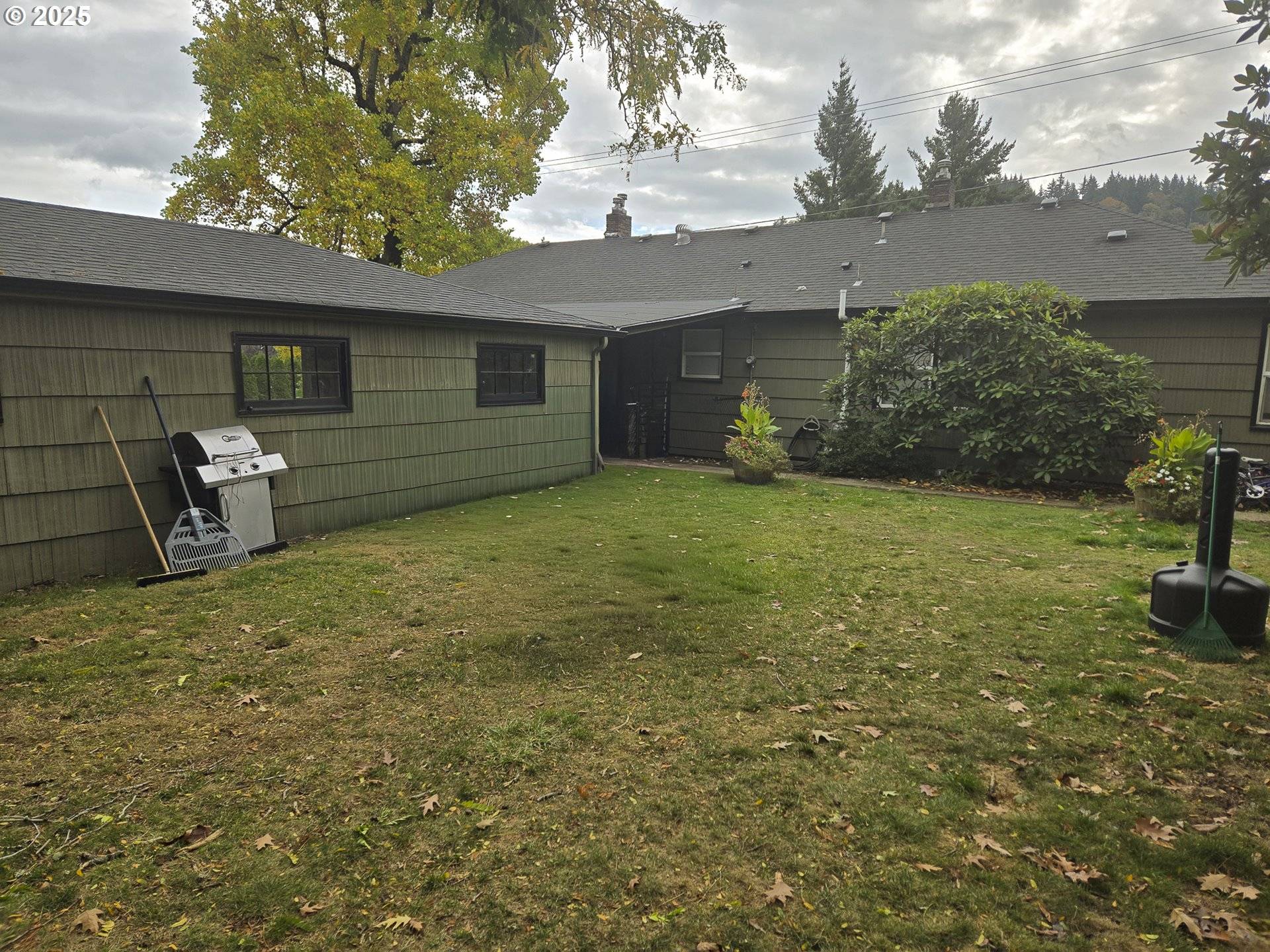 Gresham, OR 97030,645 W POWELL BLVD