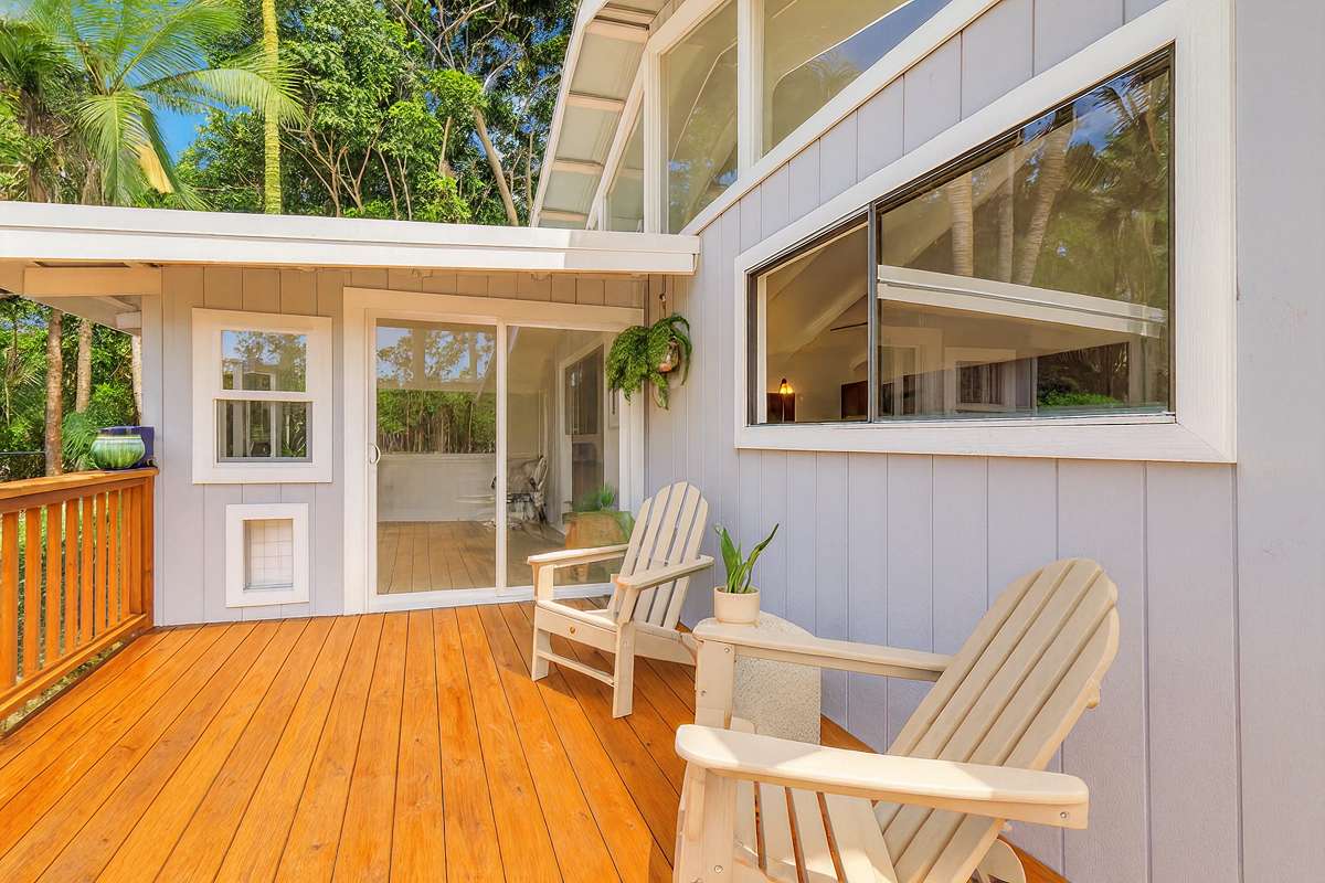 Keaau, HI 96749,15-1491 BEACH RD