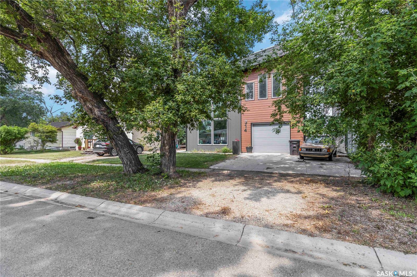 Watrous, SK S0K 4T0,314 Fifth AVENUE E