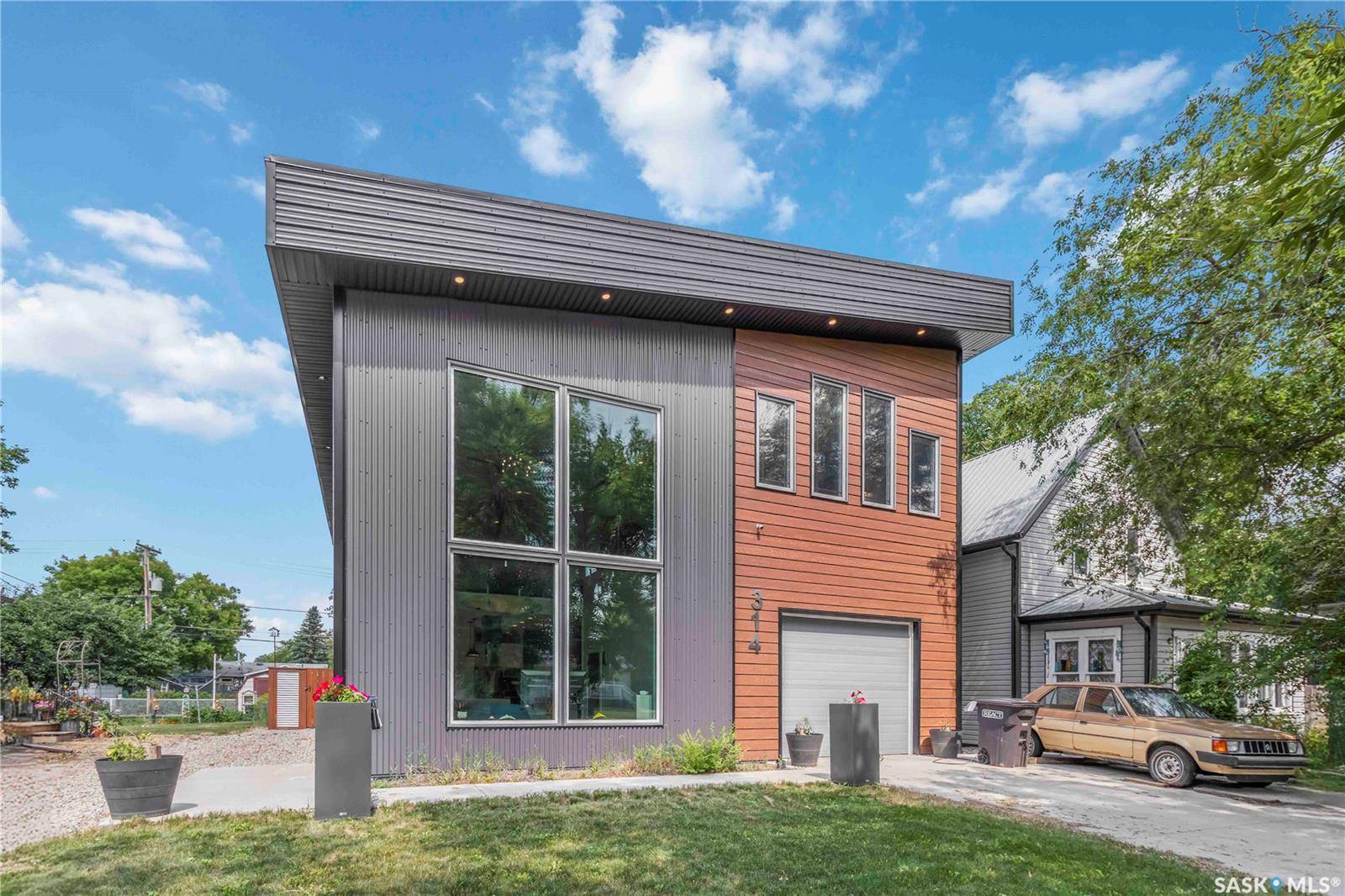 Watrous, SK S0K 4T0,314 Fifth AVENUE E