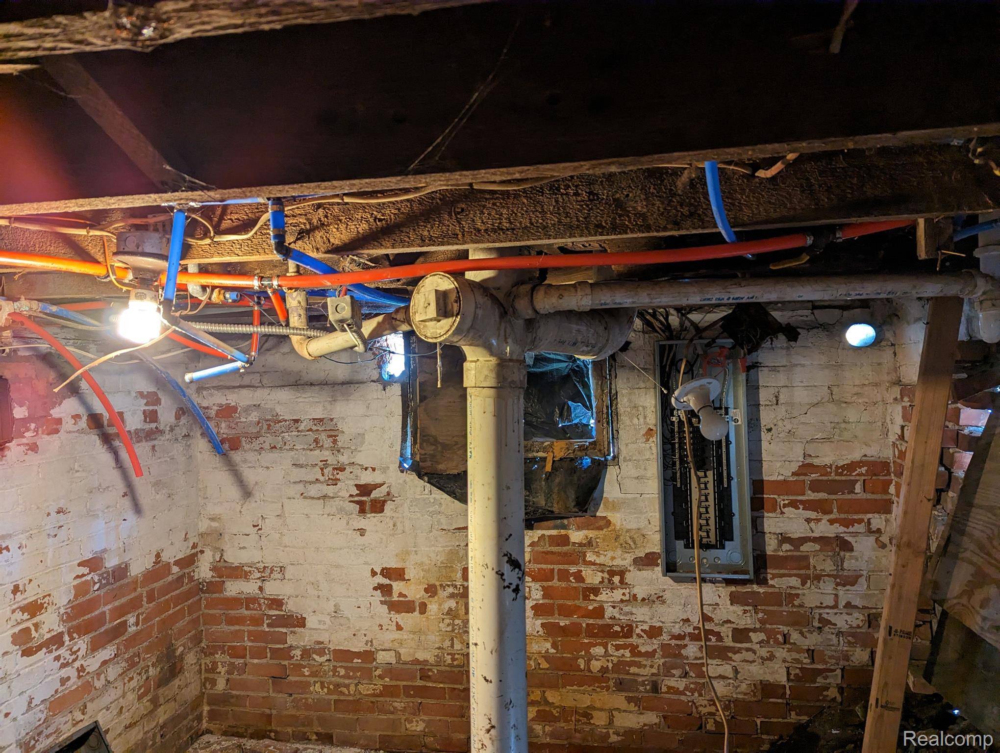 MI 48211,3706 FARNSWORTH ST