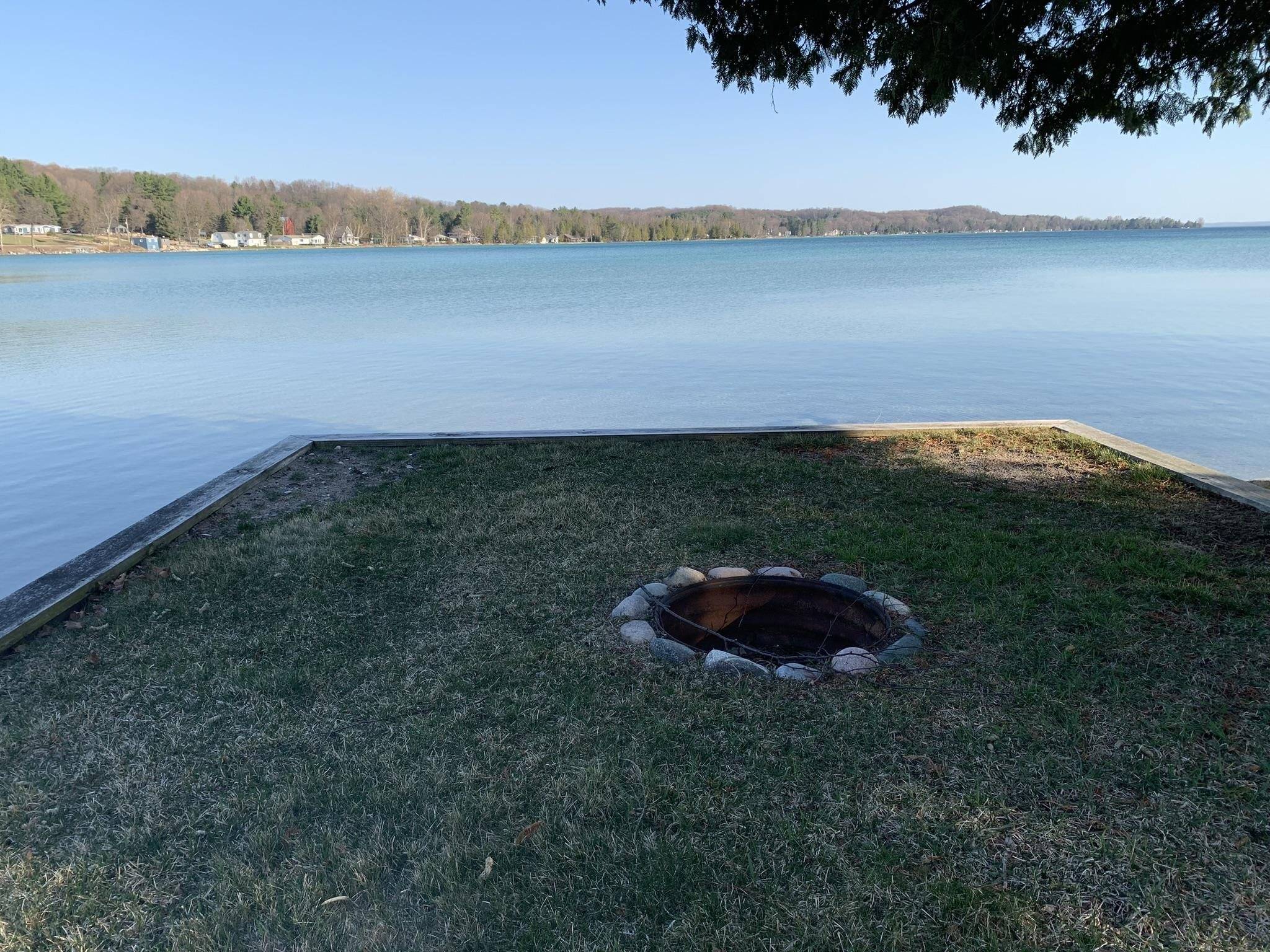 Rapid City, MI 49676,7626 Crystal Beach