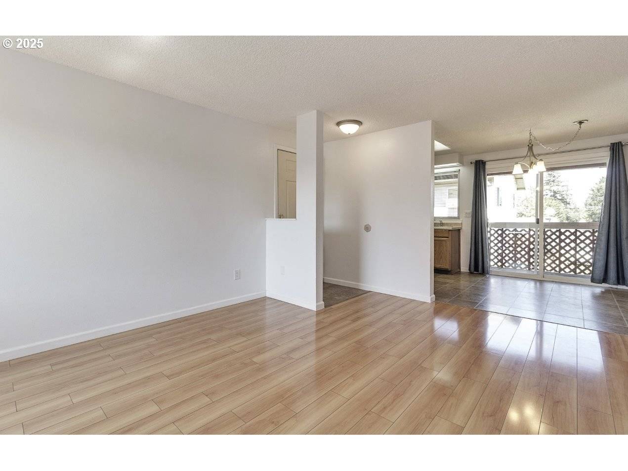 Hillsboro, OR 97123,1470 SE WALNUT ST #210