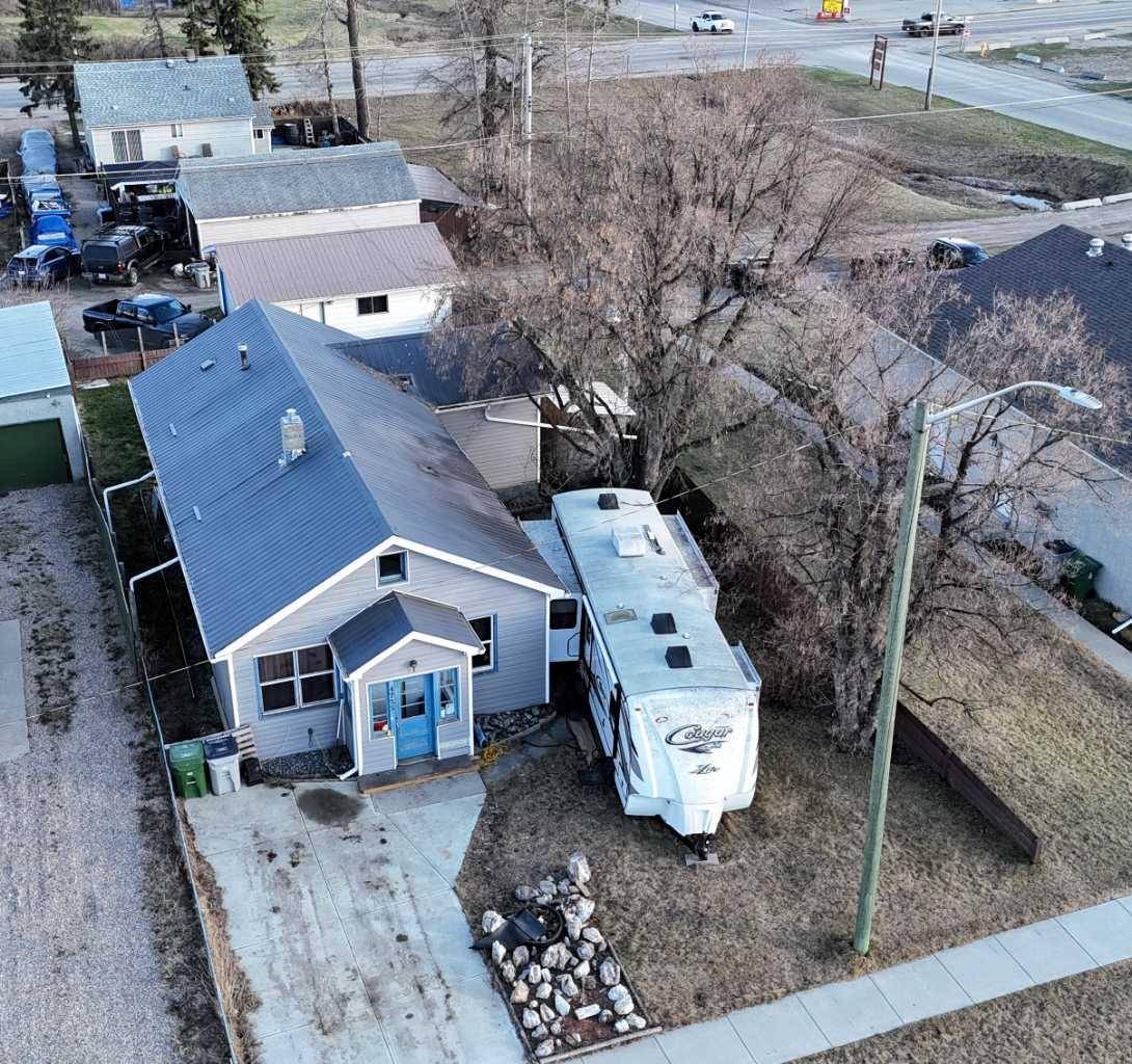 Edson, AB T7E 1C6,4725 5 AVE