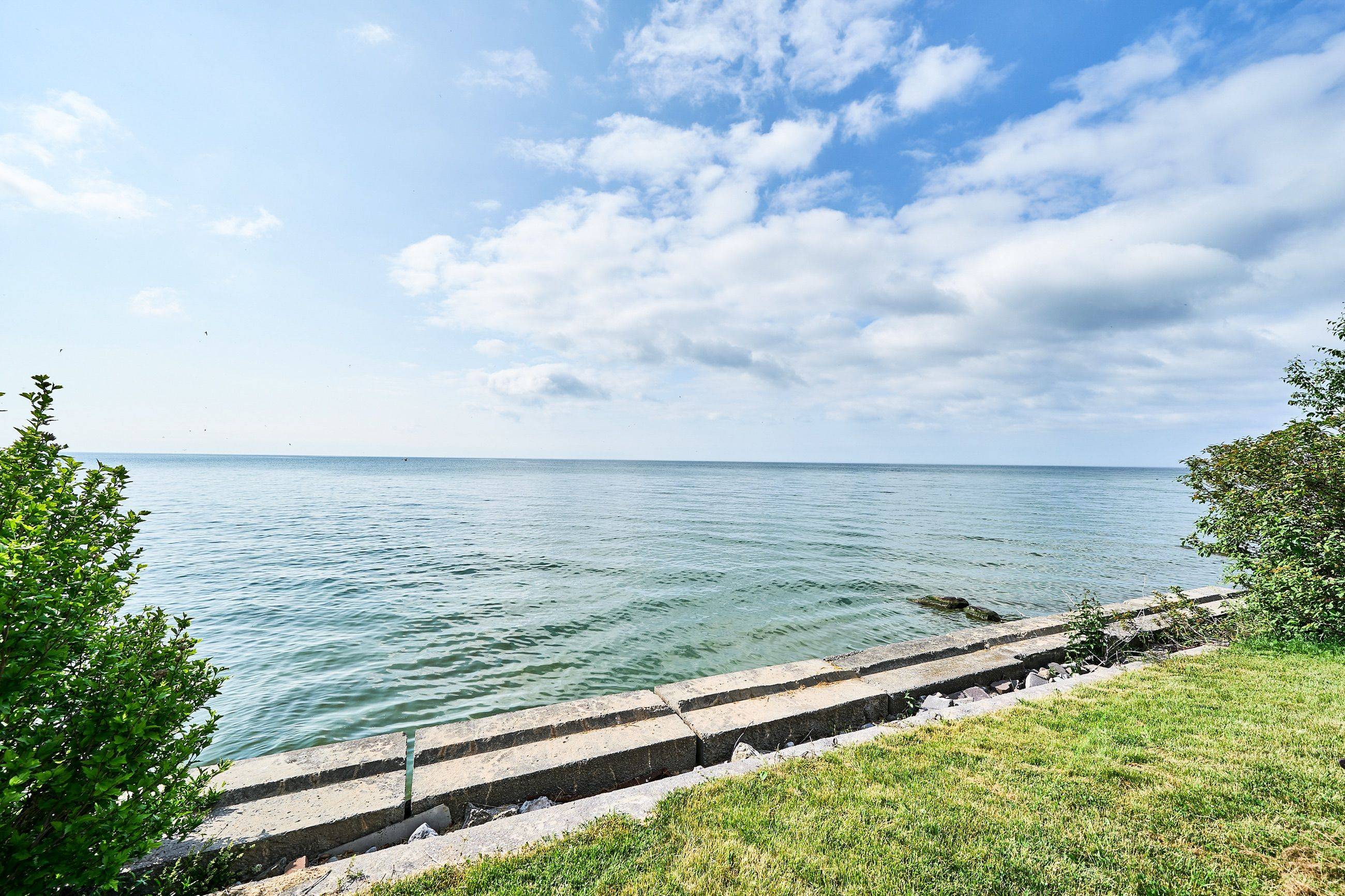 Ajax, ON L1Z 1X6,16 Ontoro BLVD