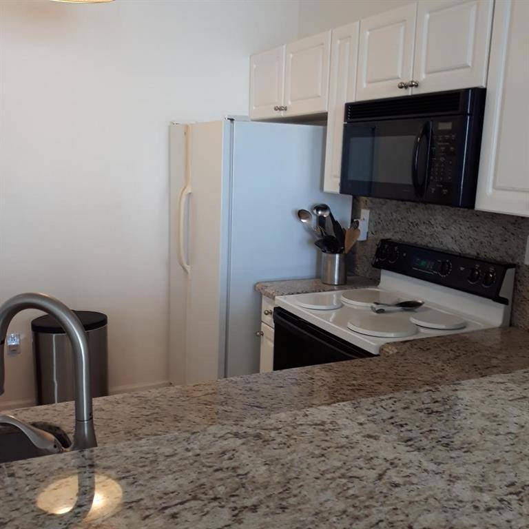 Fort Lauderdale, FL 33301,520 SE 5th Ave #3704