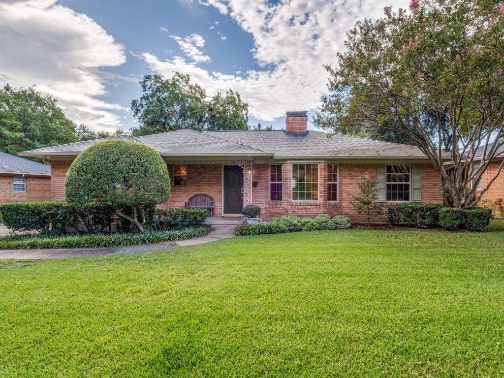 Dallas, TX 75214,6260 Saratoga Circle