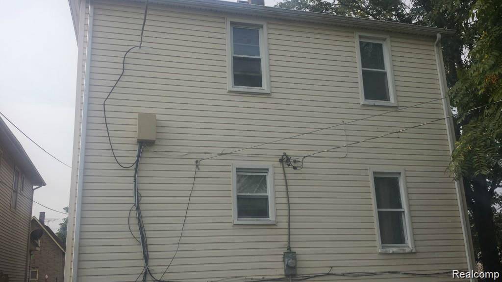 River Rouge, MI 48218,34 W CICOTTE ST