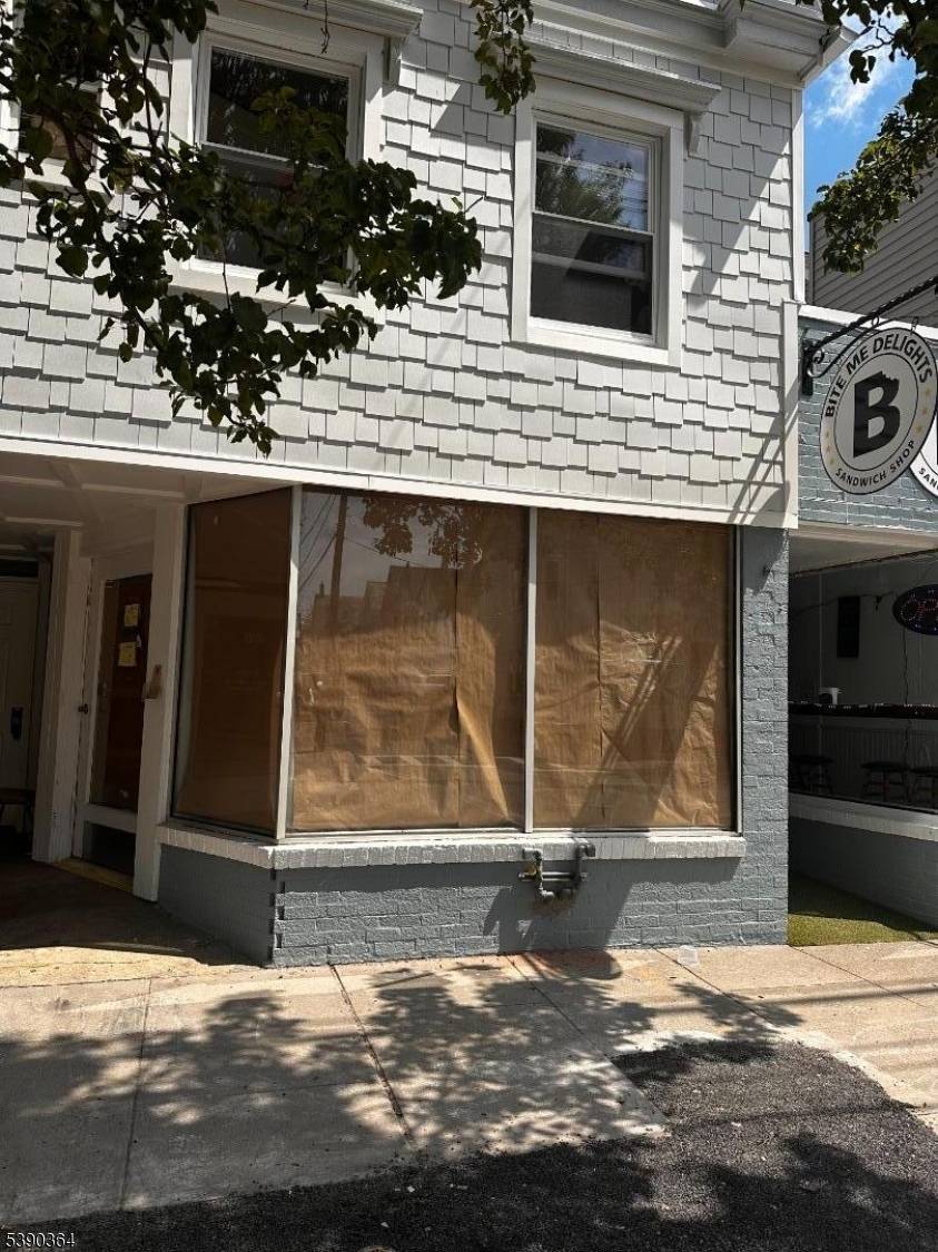 Newton Town, NJ 07860,201 Spring St