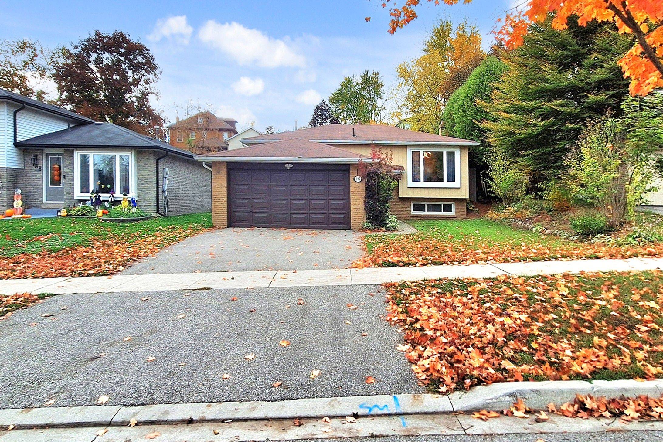 Bradford West Gwillimbury, ON L3Z 1E5,192 Nelson ST