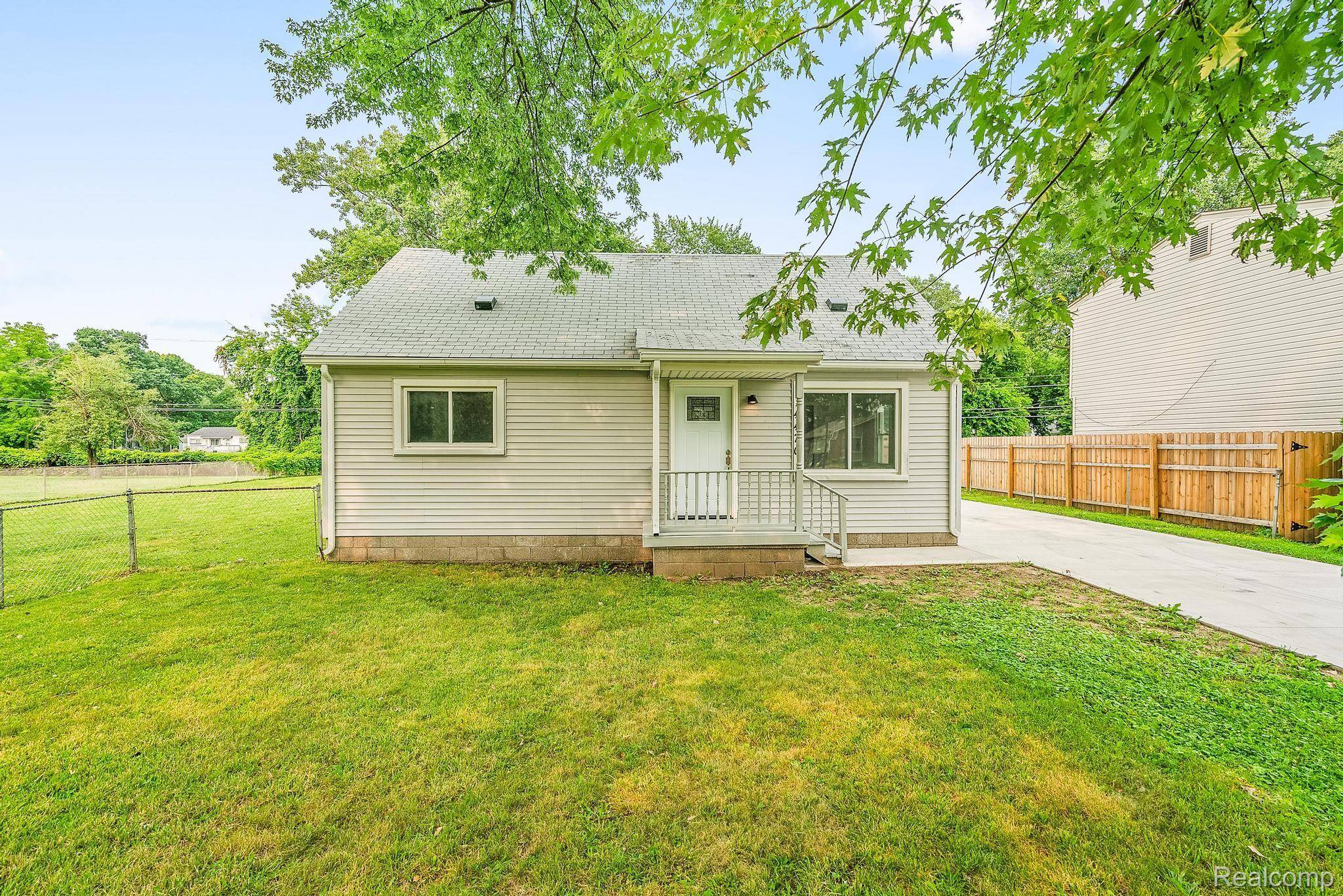 Taylor, MI 48180,14470 SYRACUSE ST