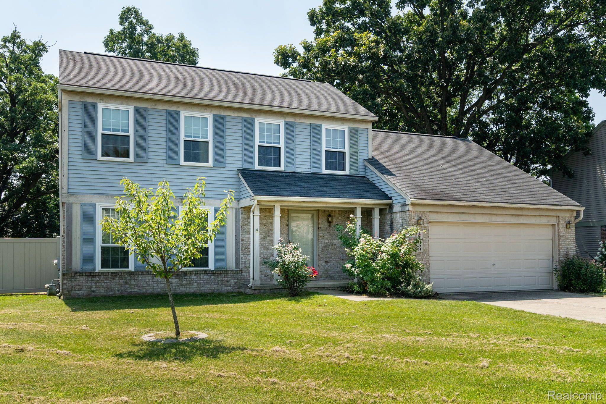 Belleville, MI 48111,44659 GREENBRIAR DR