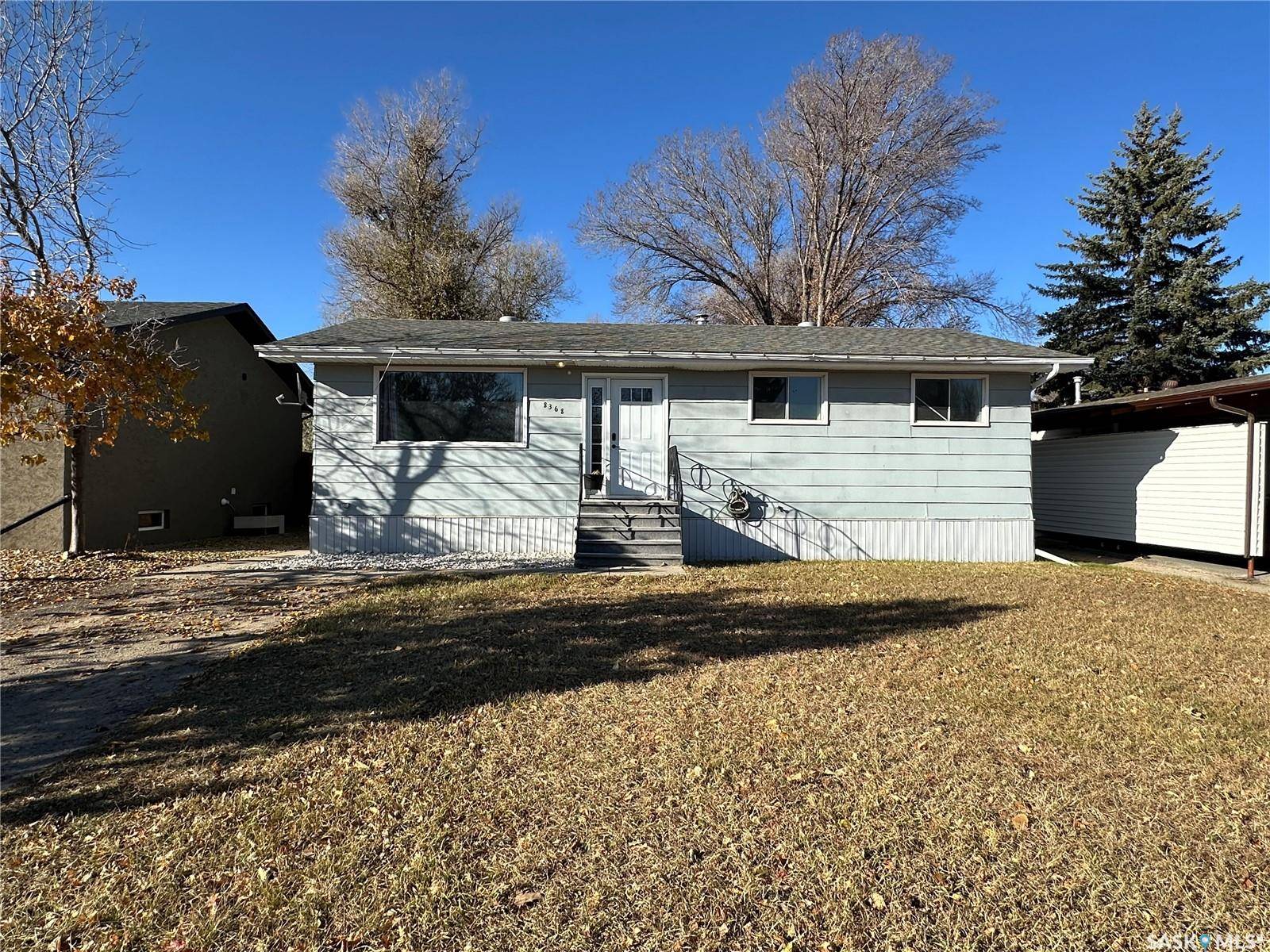 Gull Lake, SK S0N 1A0,8368 Howard AVENUE