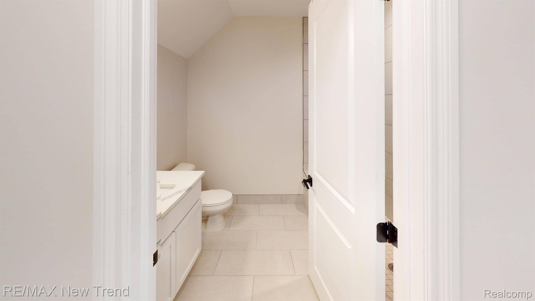 Wixom, MI 48393,3166 ROMA CT