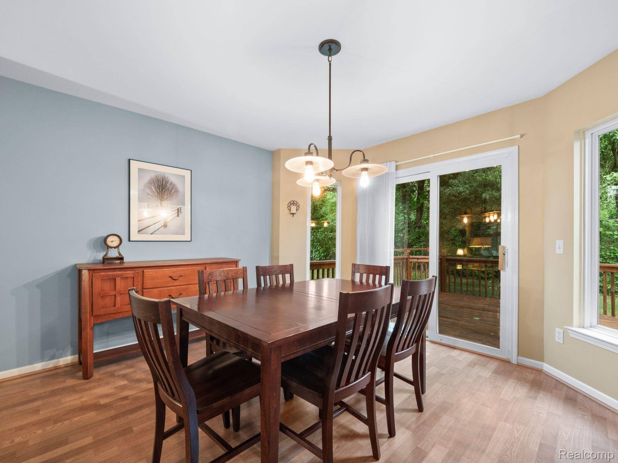 Wixom, MI 48393,507 NATURES COVE CT