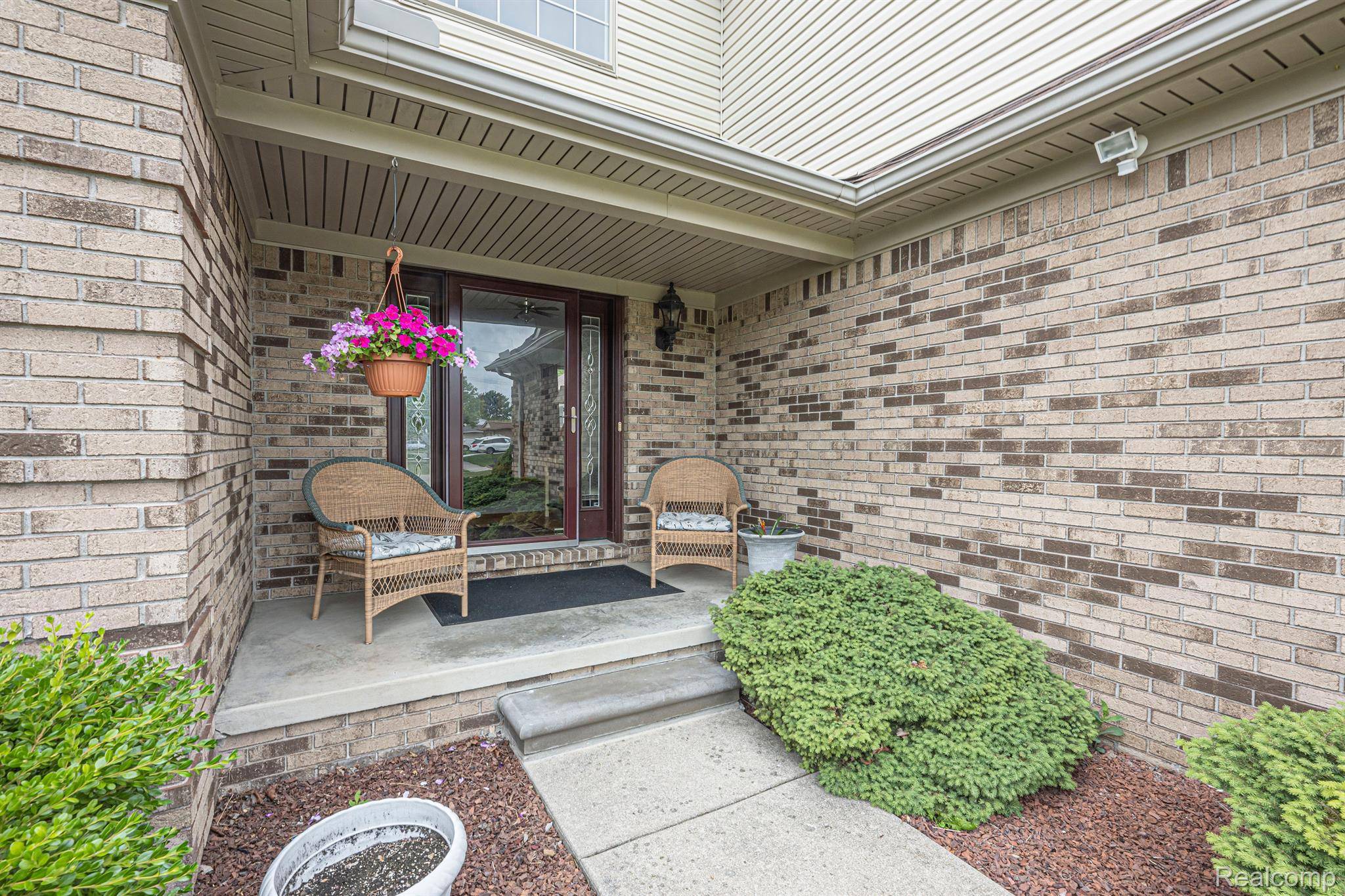 Woodhaven, MI 48183,24094 FOXMOOR BLVD