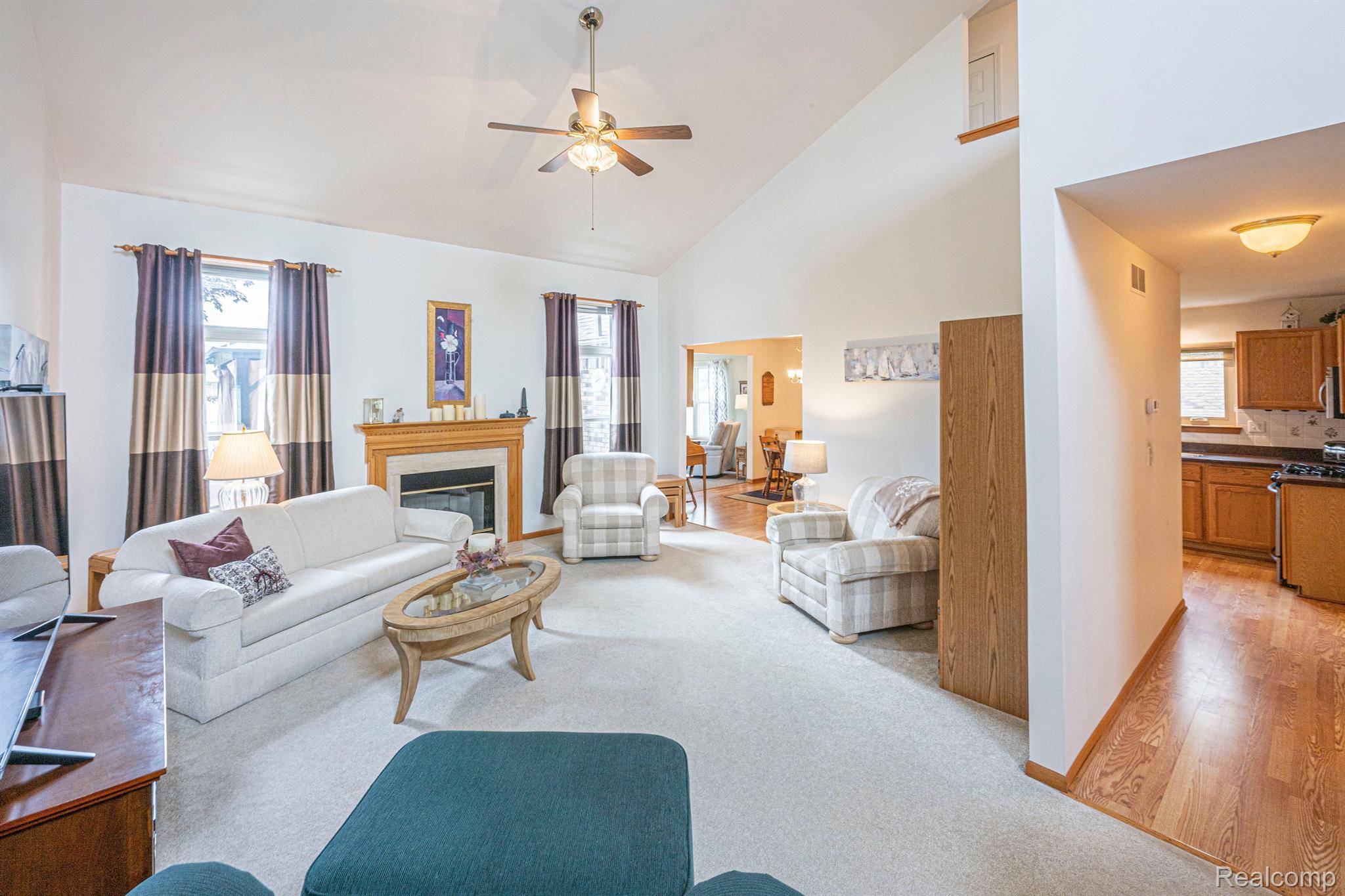 Woodhaven, MI 48183,24094 FOXMOOR BLVD