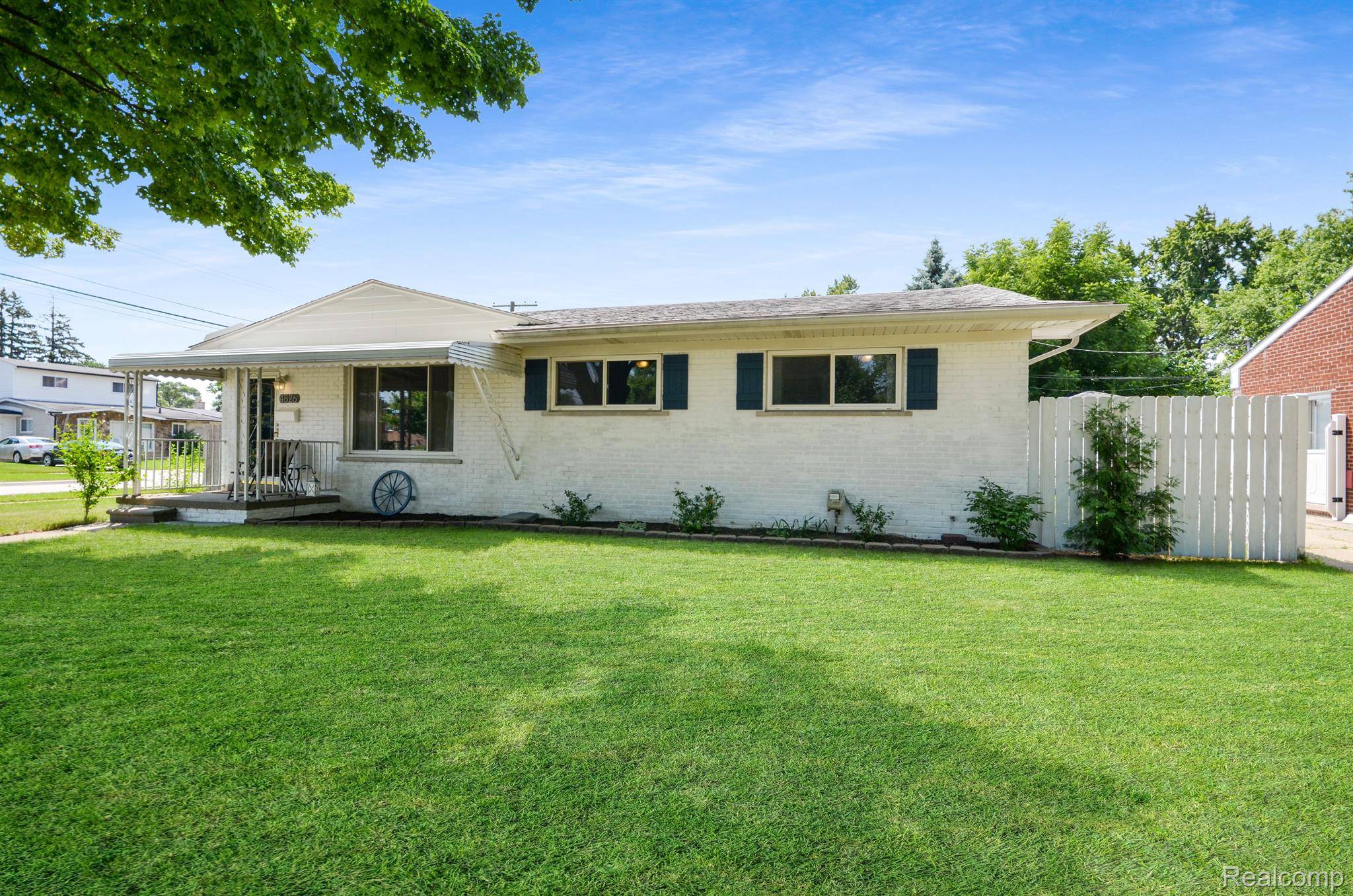 Warren, MI 48092,4826 Reader DR