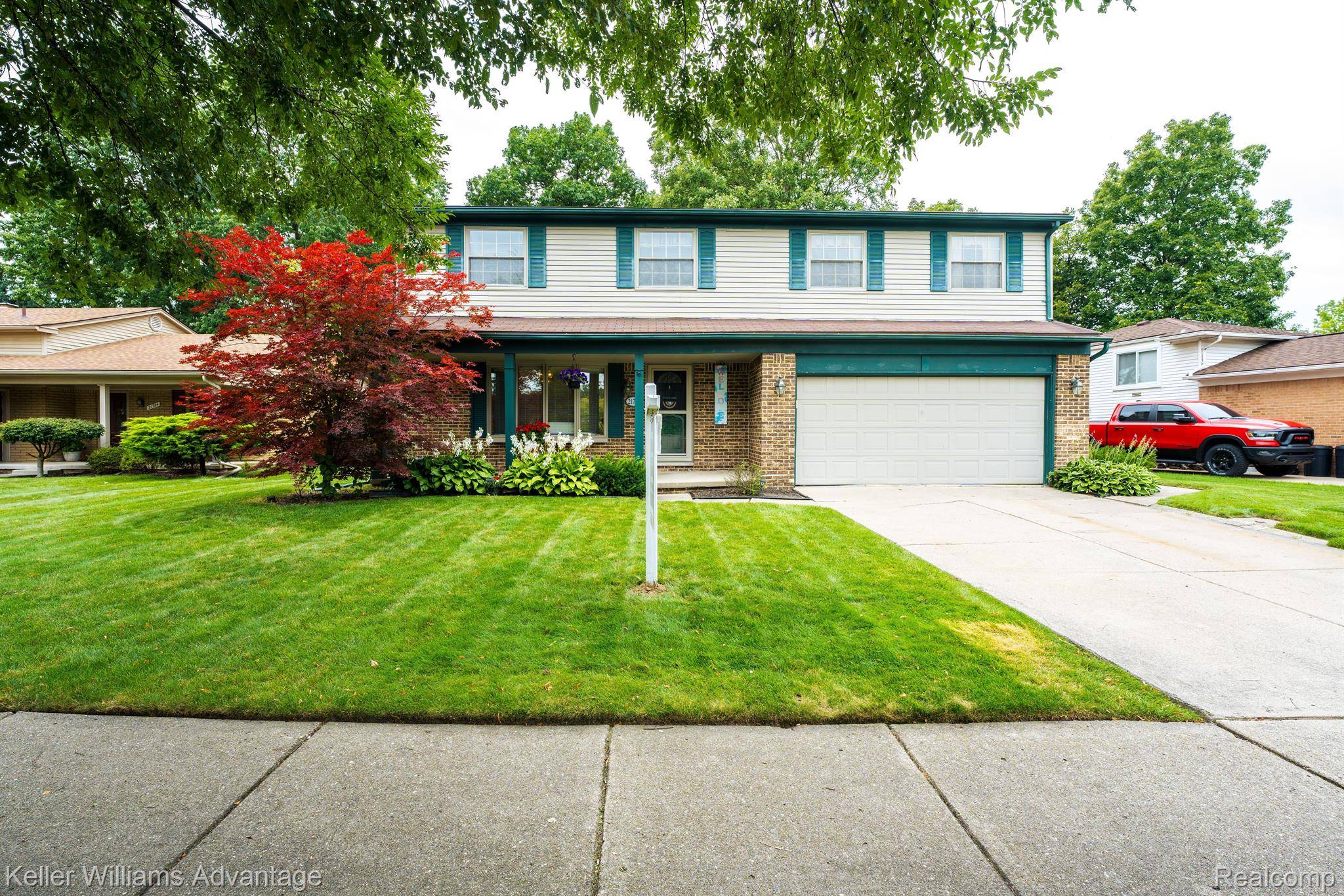 Woodhaven, MI 48183,21770 E CHIPMUNK TRL