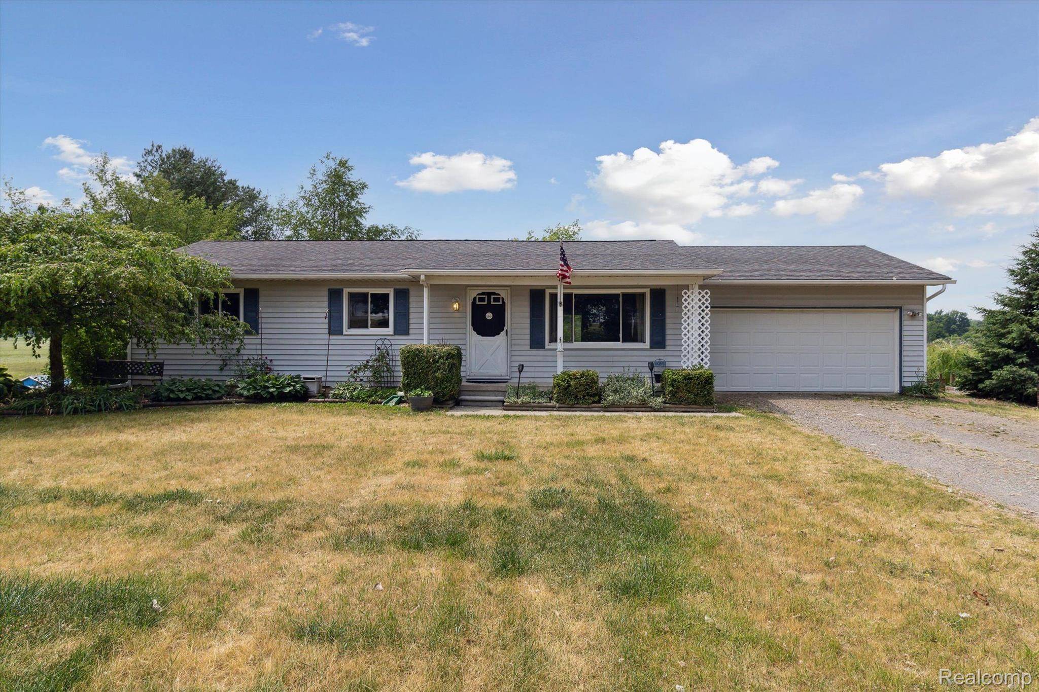 Byron, MI 48418,12612 JULMAR DR