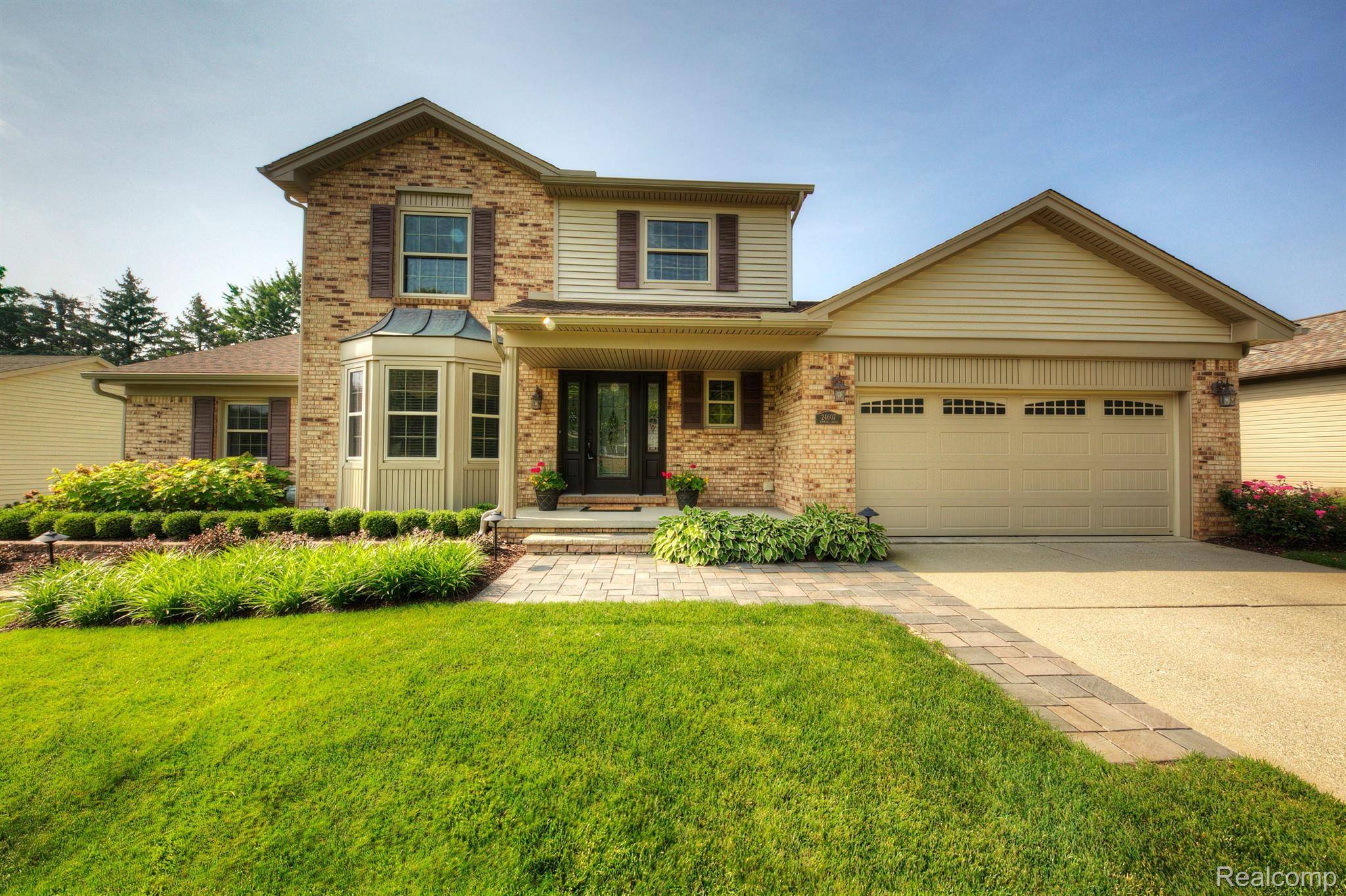 Novi, MI 48374,24607 SIMMONS DR