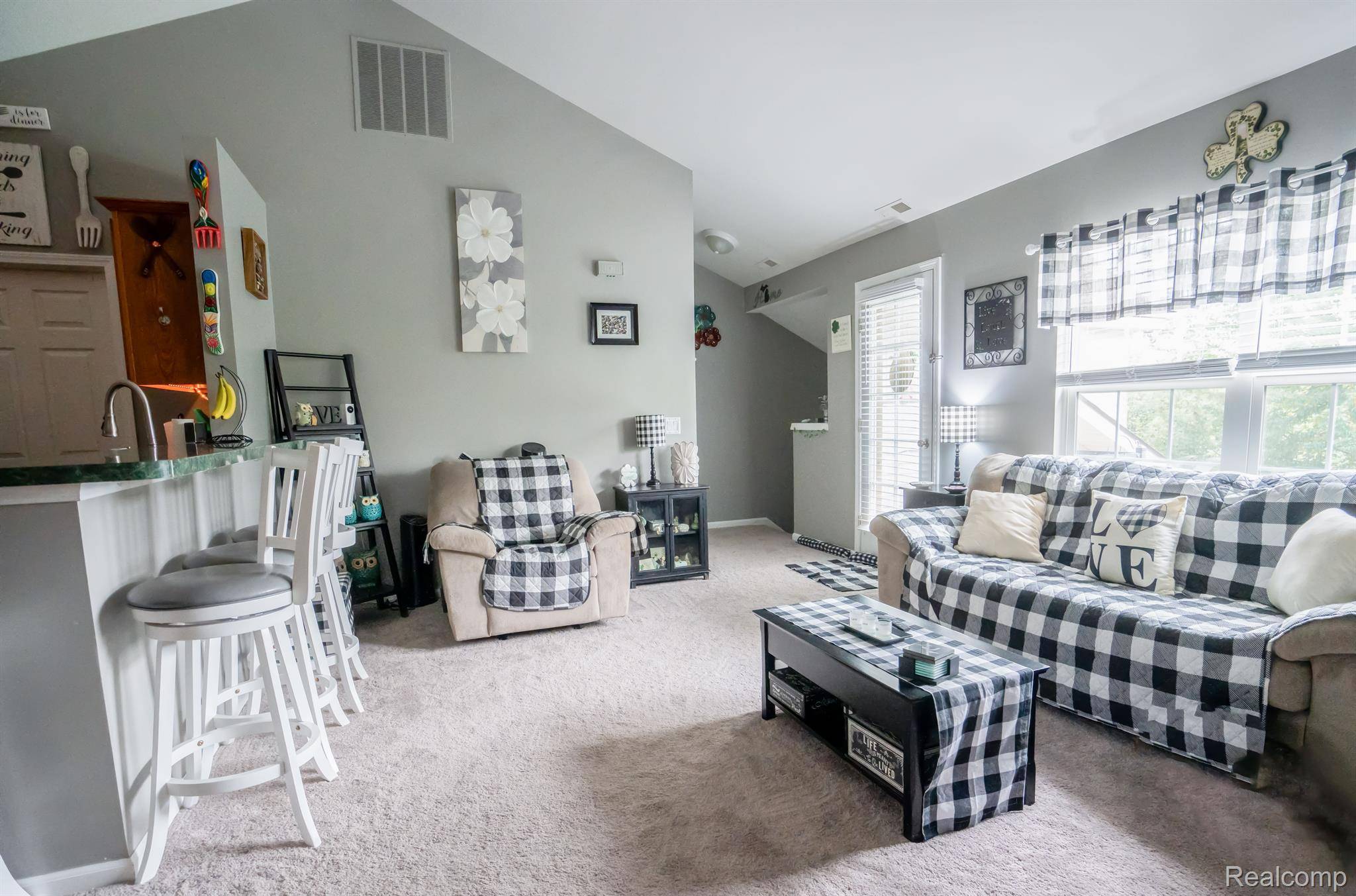 Woodhaven, MI 48183,23463 WILLIAMSBURG CIR