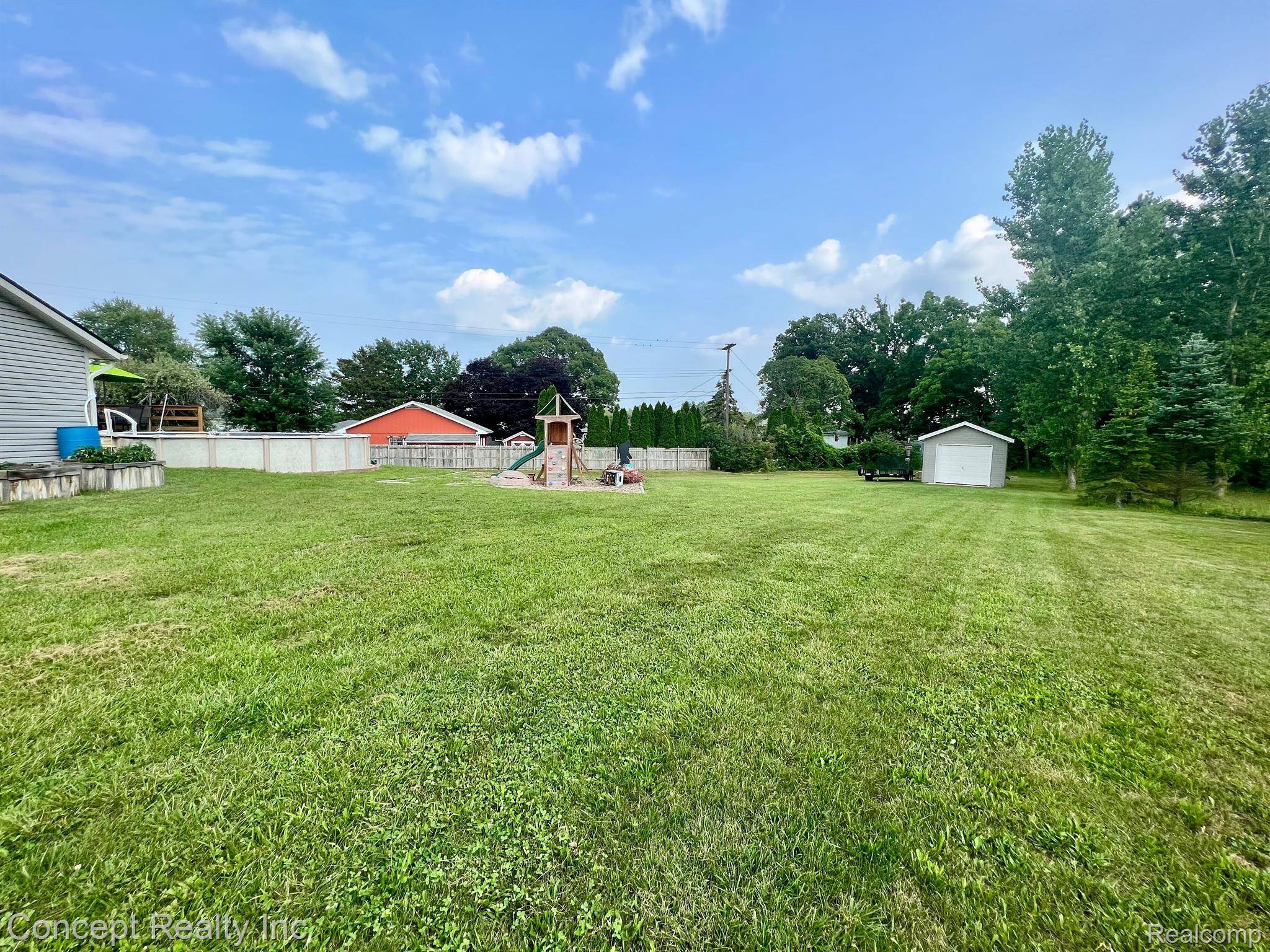 Monroe, MI 48161,151 ABERDEEN LN