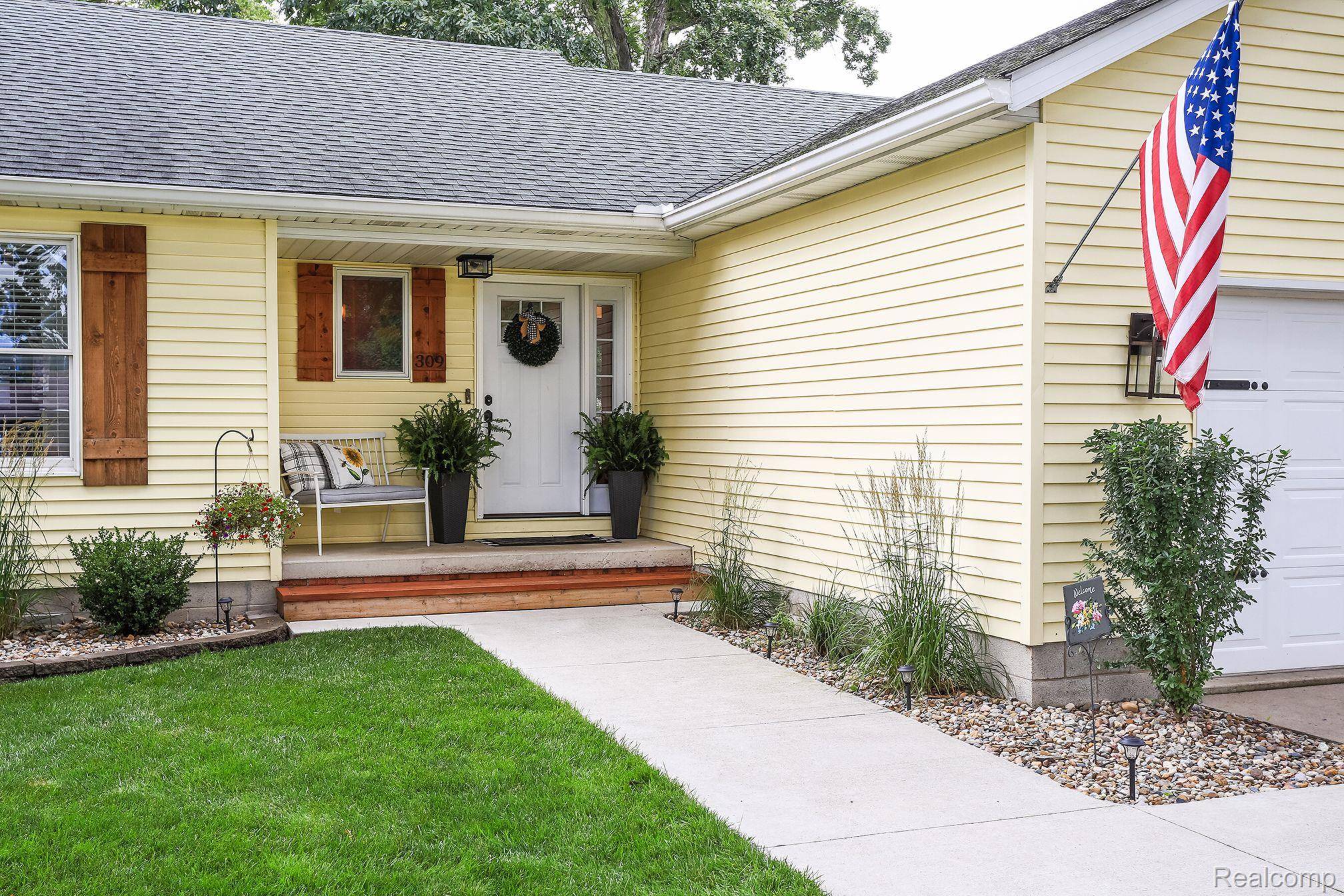 Marysville, MI 48040,309 CONNECTICUT AVE