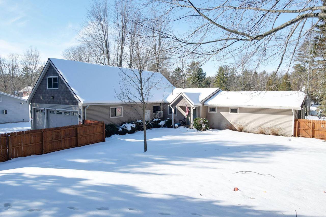 Rapid City, MI 49676,7843 NW Aarwood