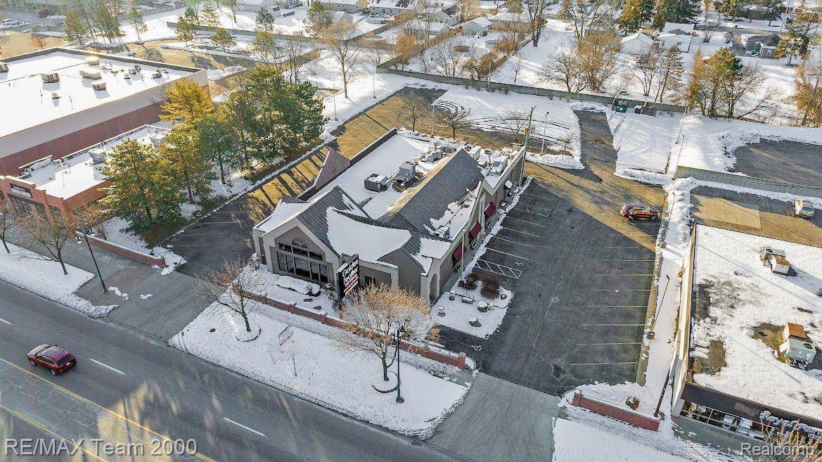 MI 48135,29633 FORD RD