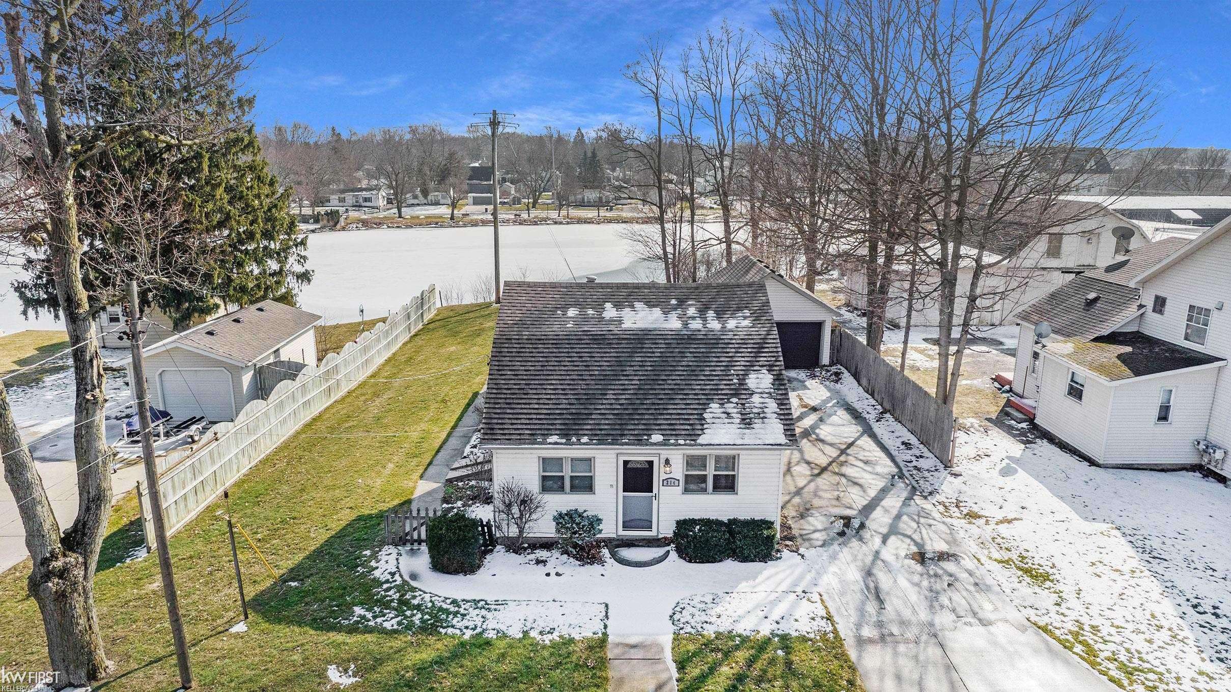 Linden, MI 48451,214 Oak