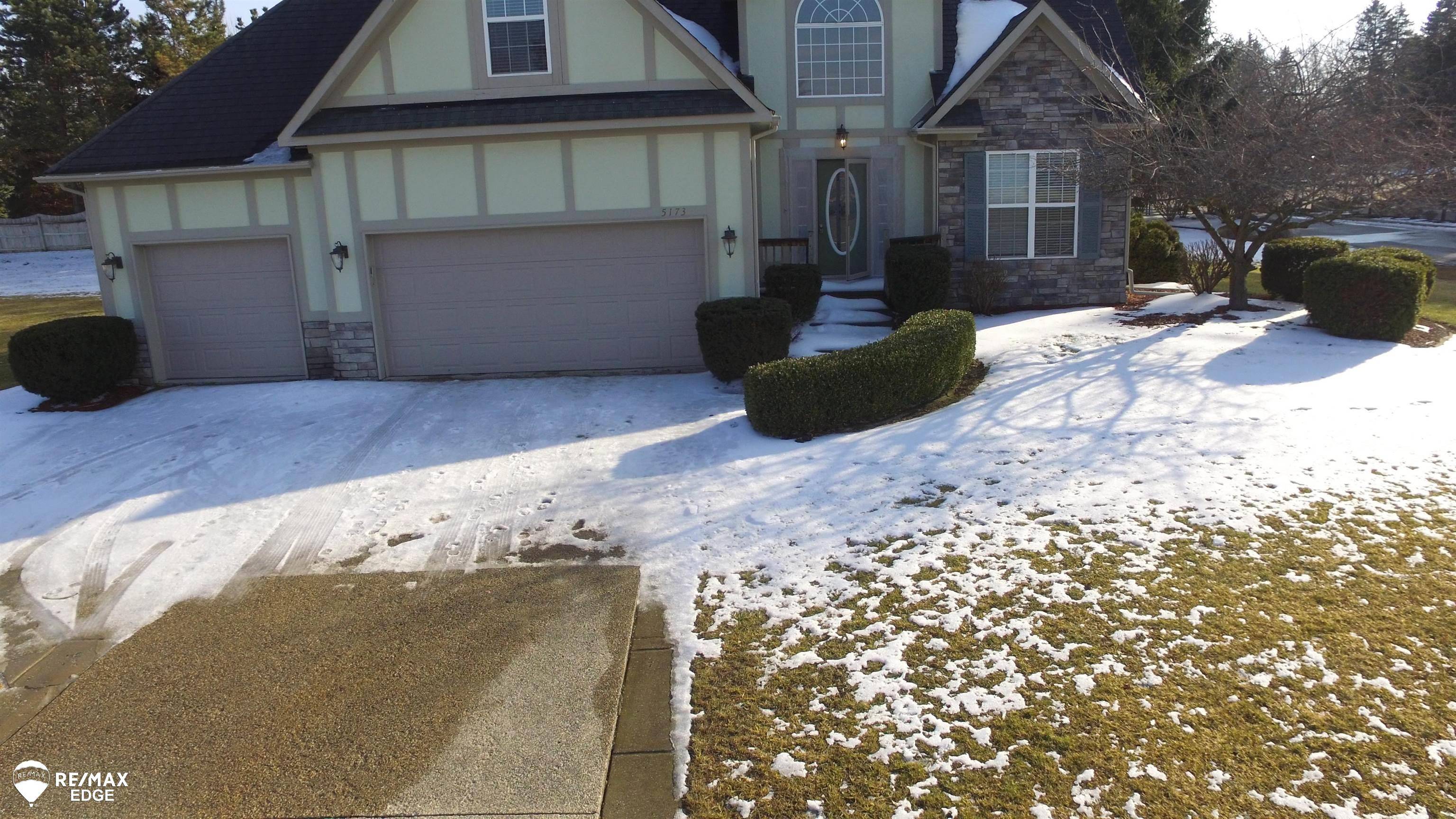 Linden, MI 48451,5173 Pine Lake Forest