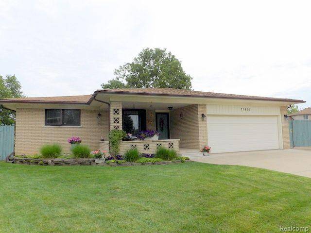 Woodhaven, MI 48183,21936 CAMILLE CT