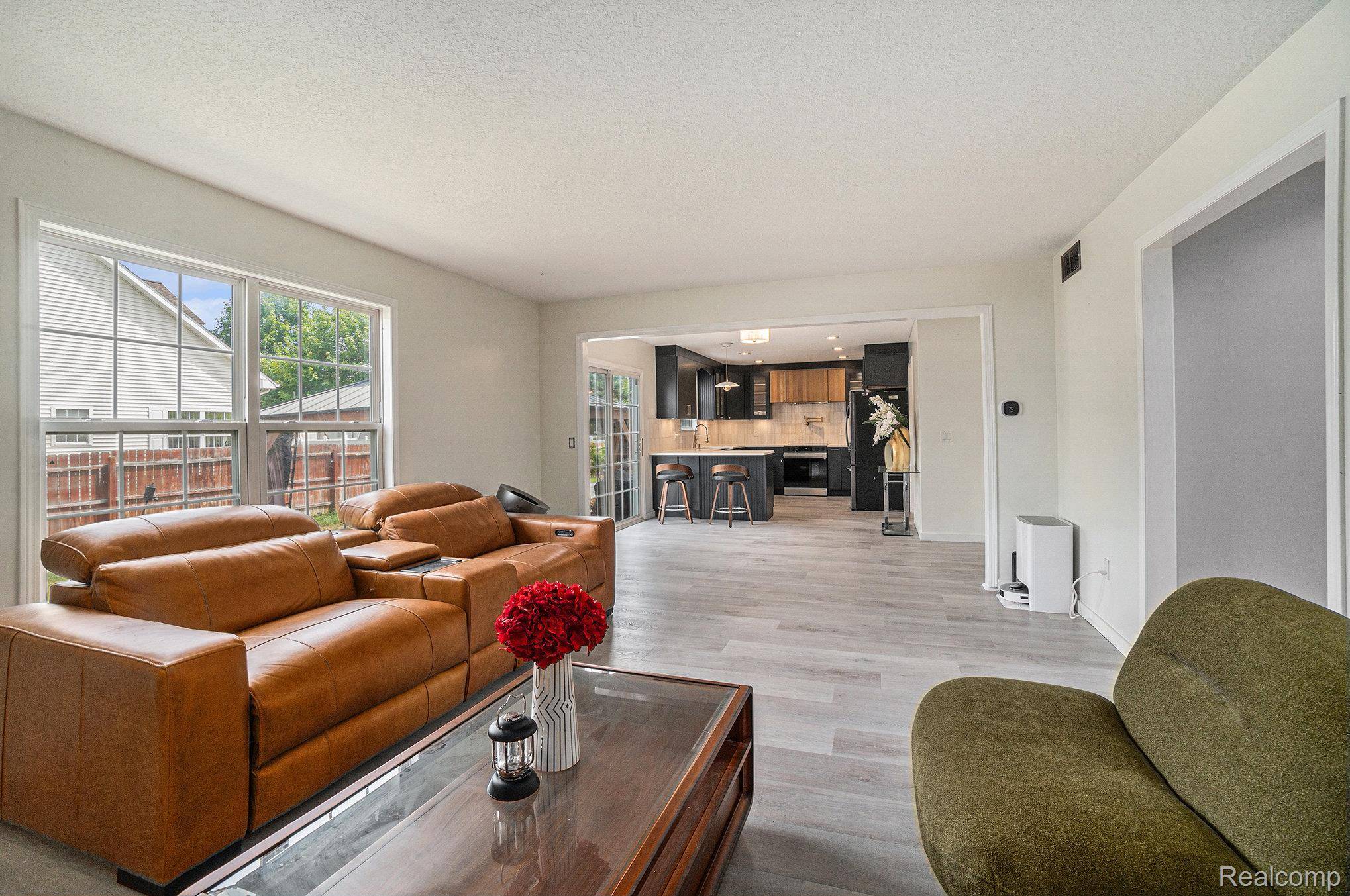 Saginaw, MI 48603,6320 Ruidoso DR