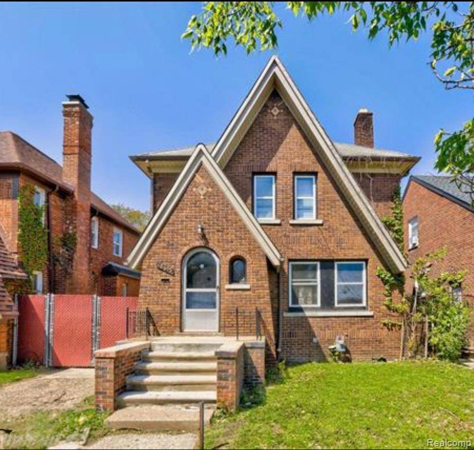 Detroit, MI 48221,18613 Santa Rosa DR