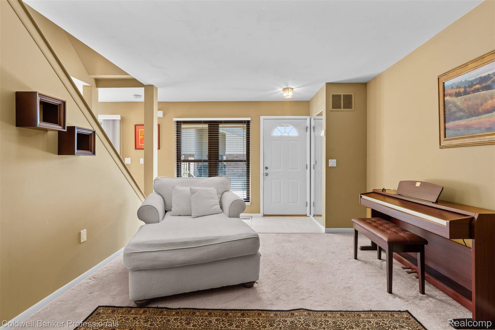 Warren, MI 48093,31872 Ivy LN