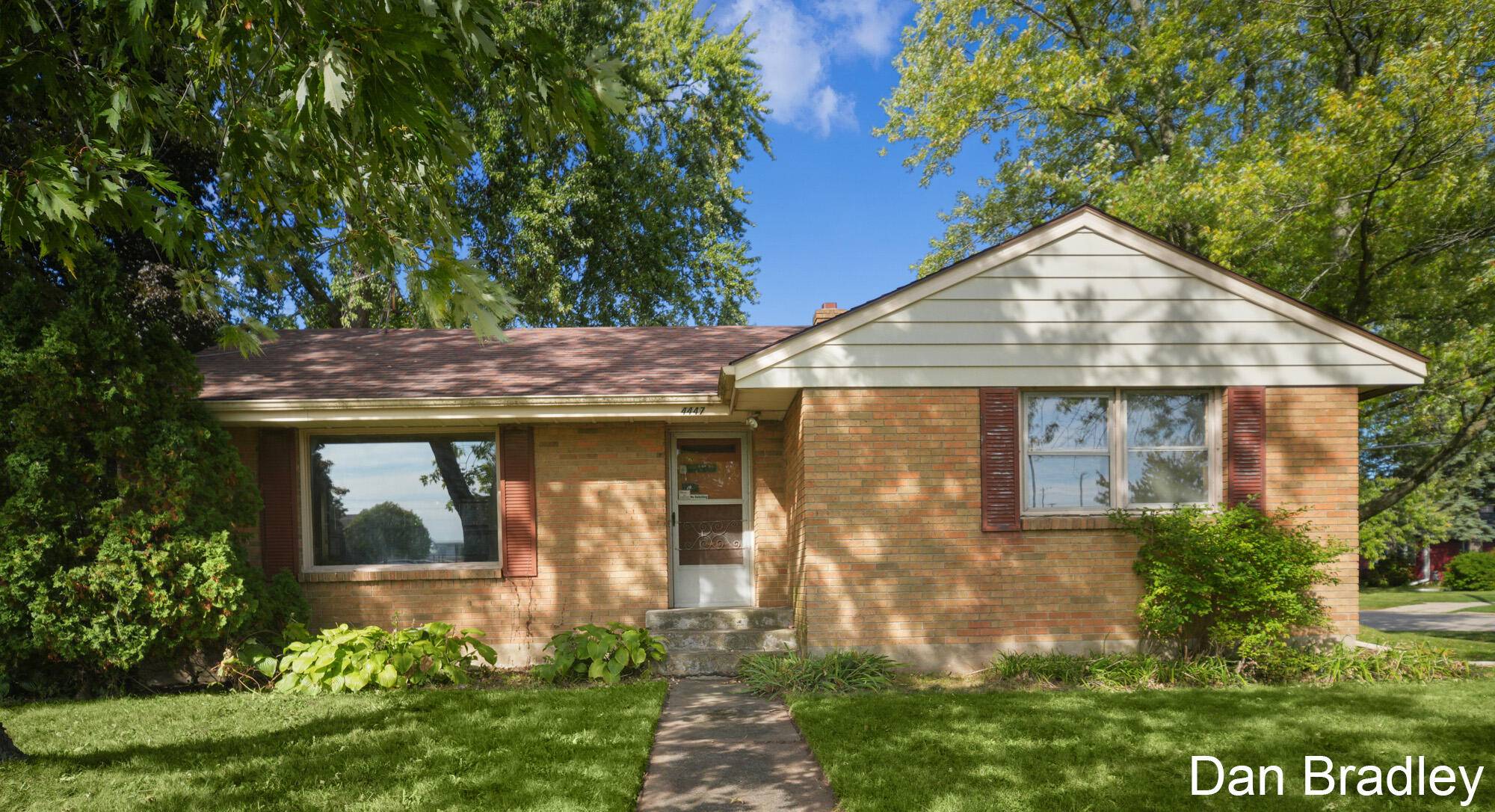 Grand Rapids, MI 49534,4447 Warrington ST NW