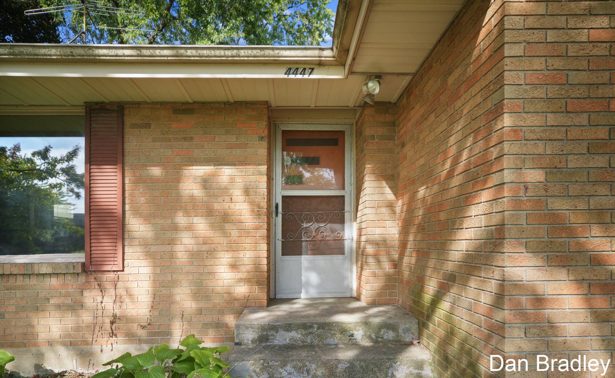 Grand Rapids, MI 49534,4447 Warrington ST NW