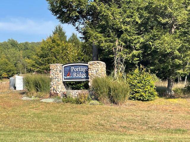 Onekama, MI 49675,Opal Ridge